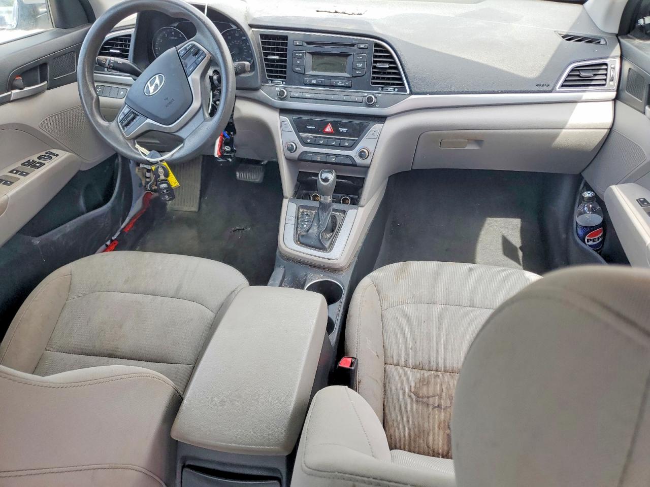 2017 Hyundai Elantra Se Silver vin: 5NPD74LF7HH208122