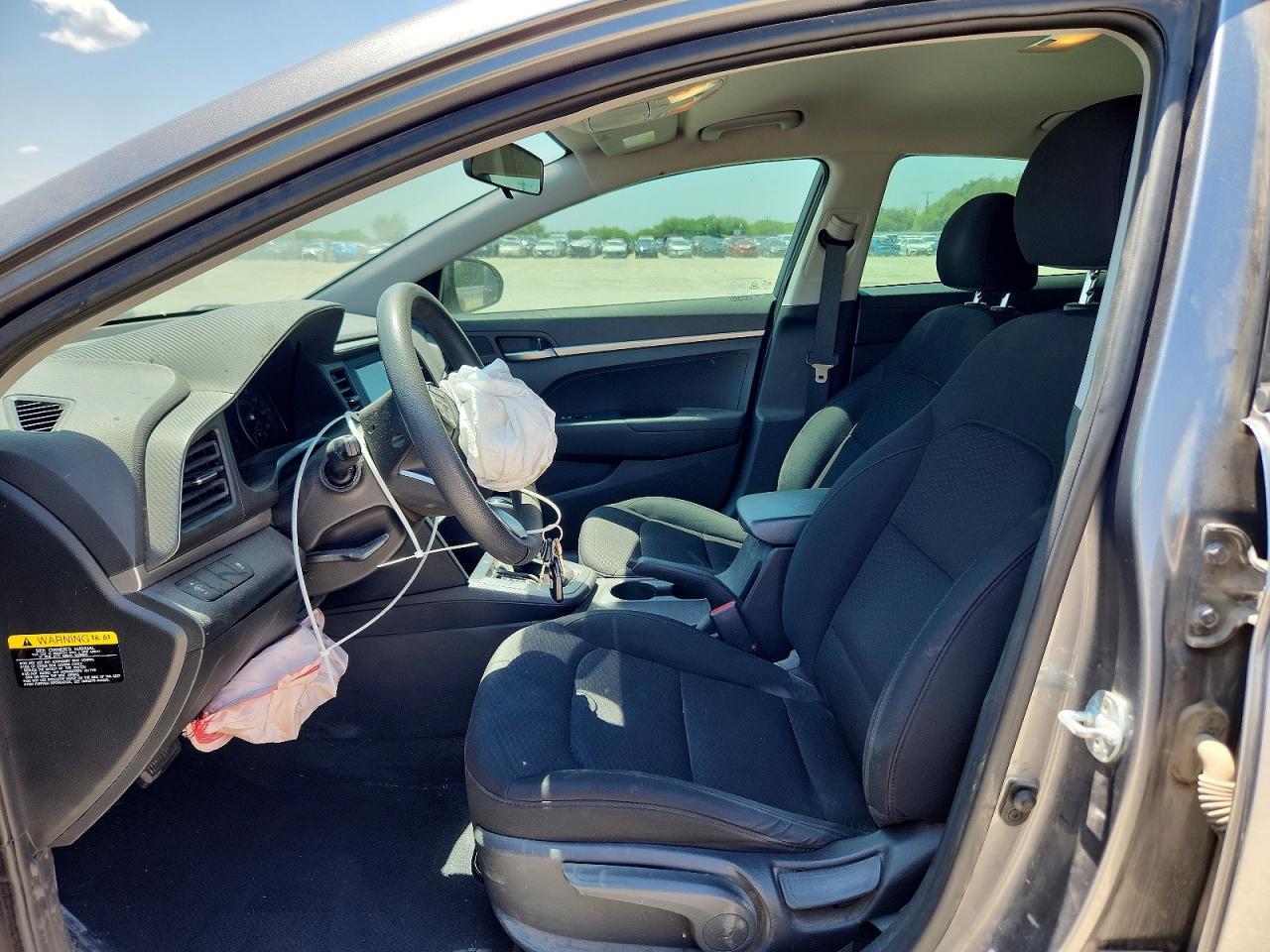 2019 Hyundai Elantra Se Серый vin: 5NPD74LF7KH423670