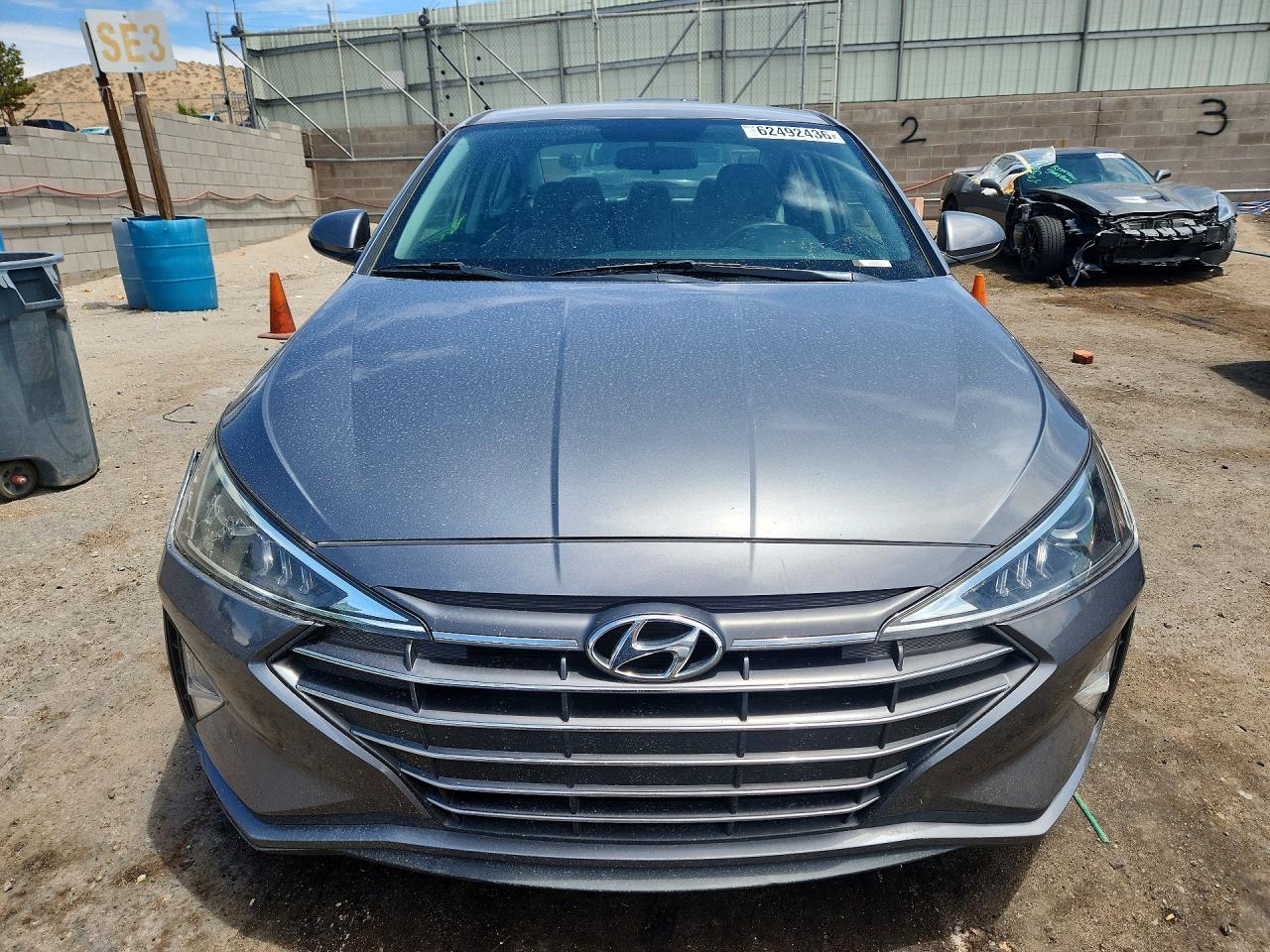 2019 Hyundai Elantra Se Gray vin: 5NPD74LF7KH459469