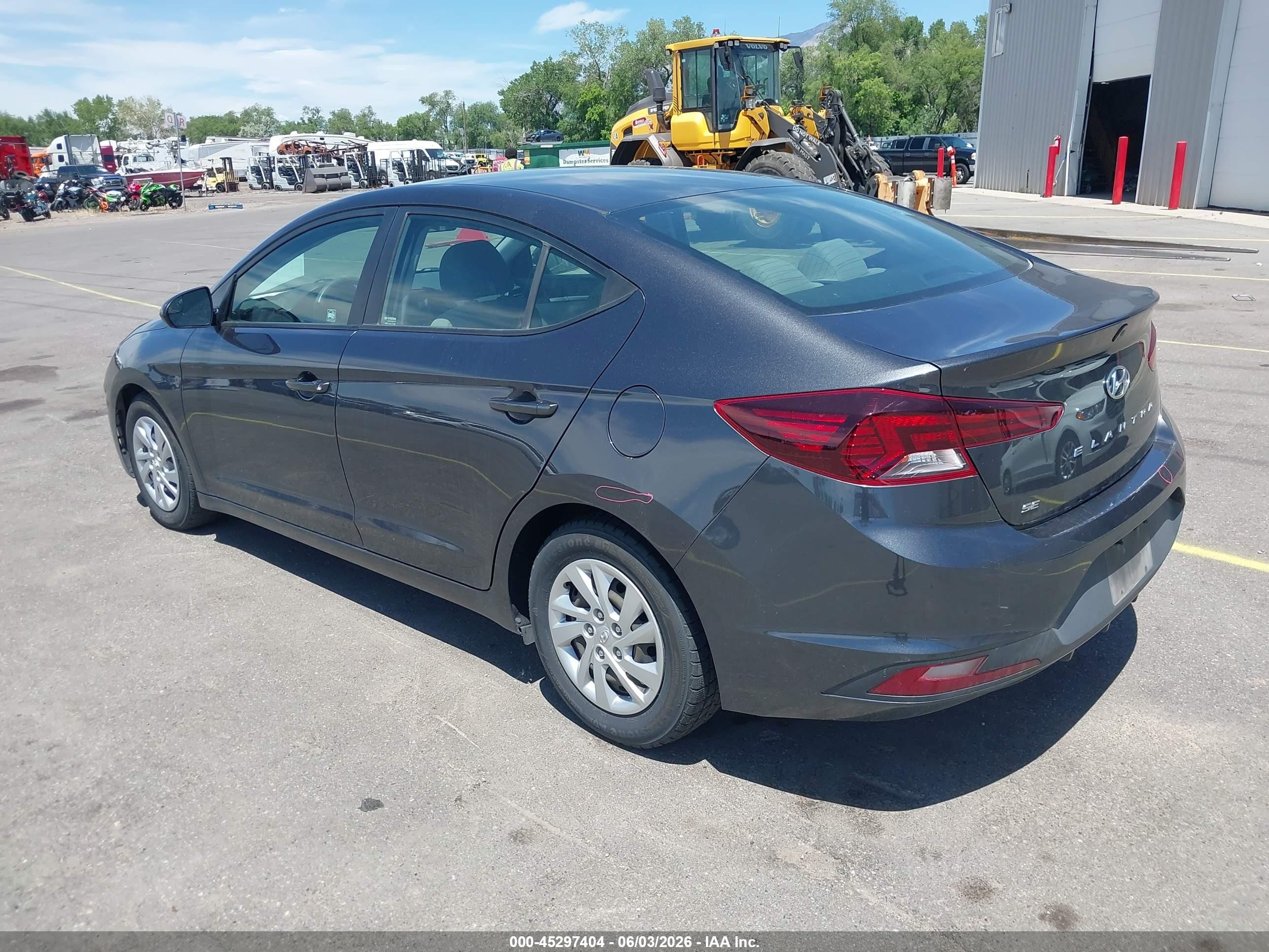2020 Hyundai Elantra Se Gray vin: 5NPD74LF7LH612921