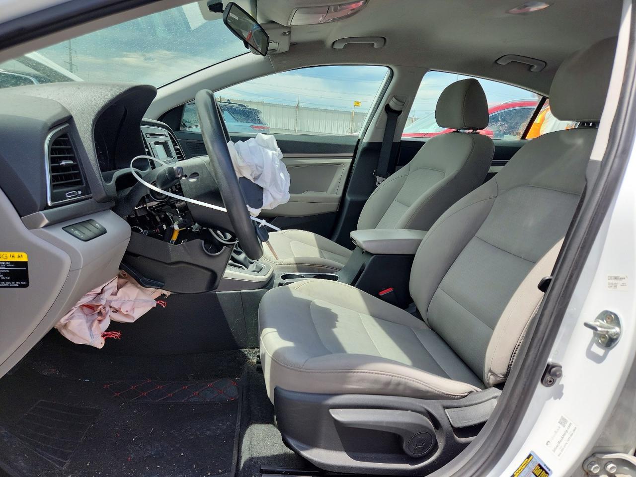 2017 Hyundai Elantra Se White vin: 5NPD74LF8HH166169