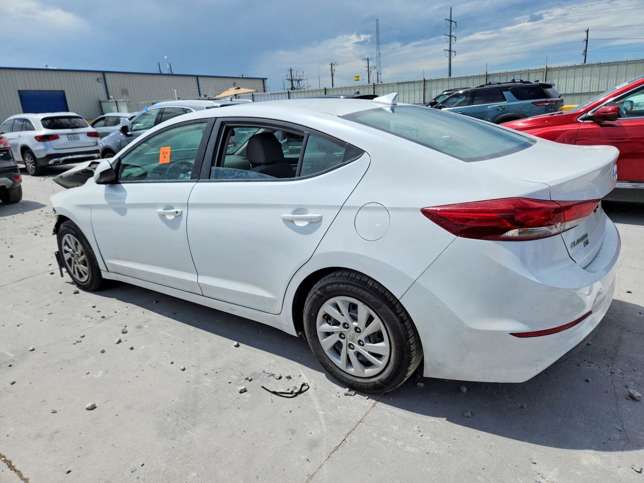 2017 Hyundai Elantra Se White vin: 5NPD74LF8HH166169