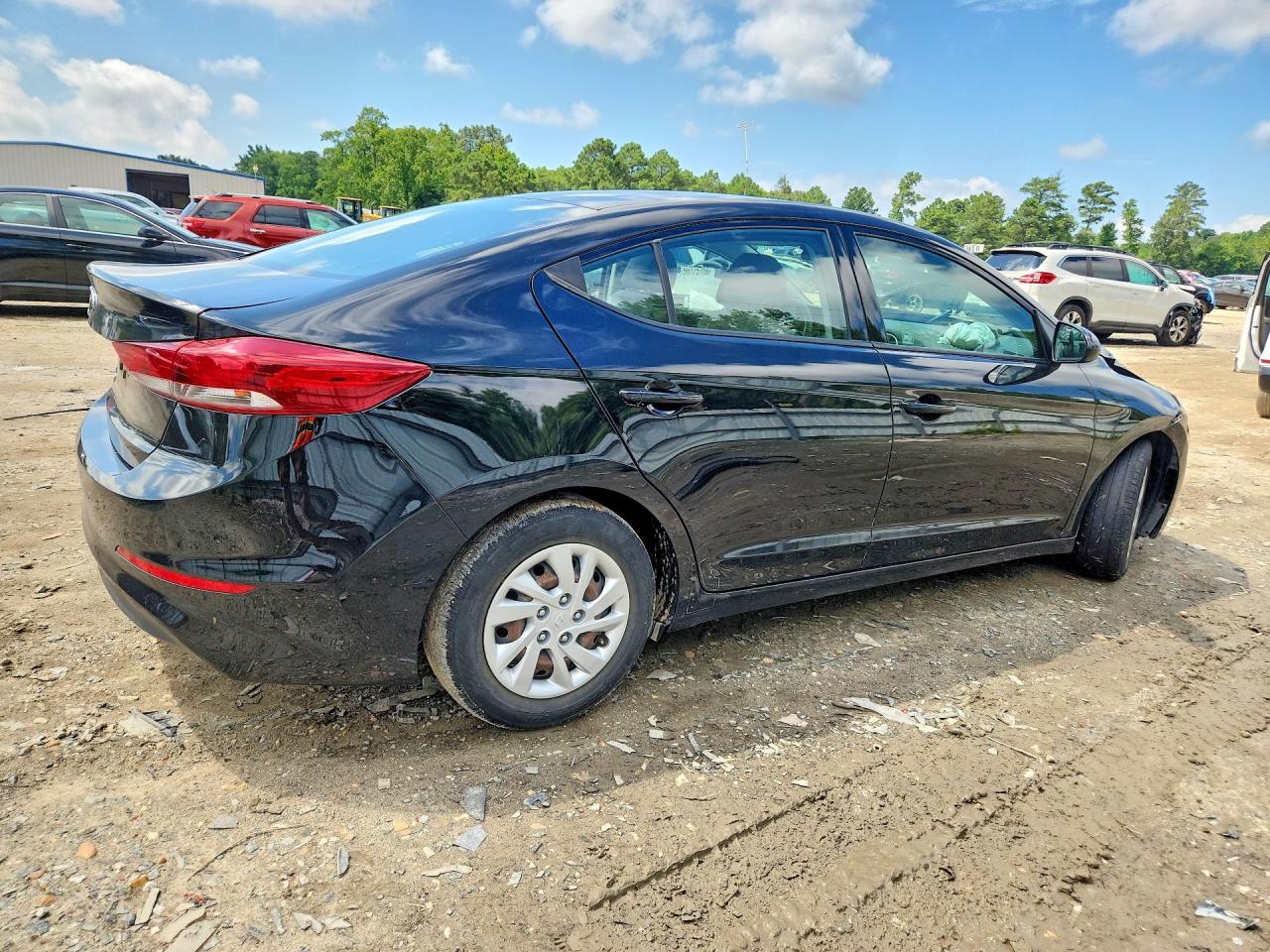 2018 Hyundai Elantra Se Black vin: 5NPD74LF8JH319977