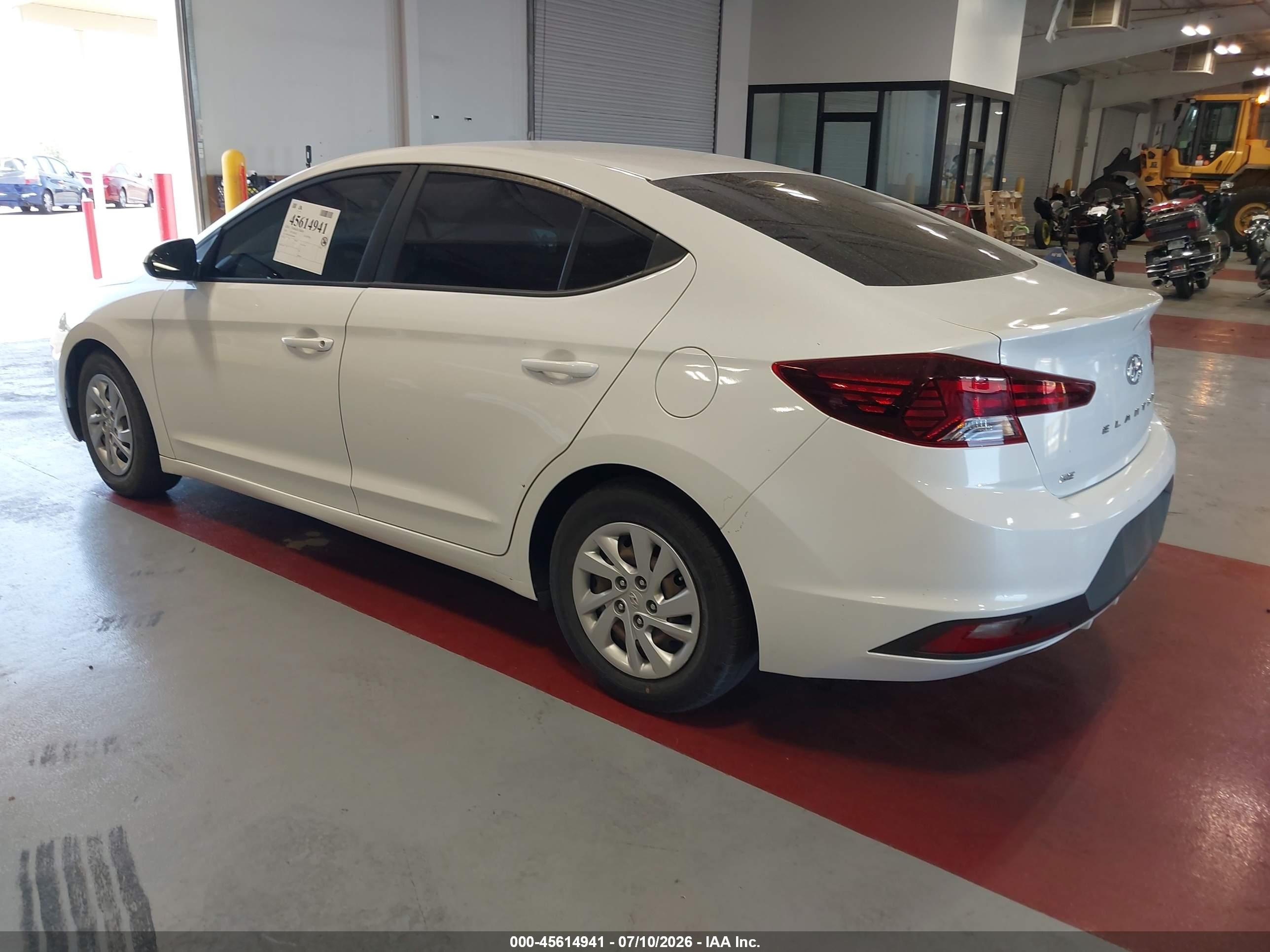 2020 Hyundai Elantra Se Белый vin: 5NPD74LF8LH608845