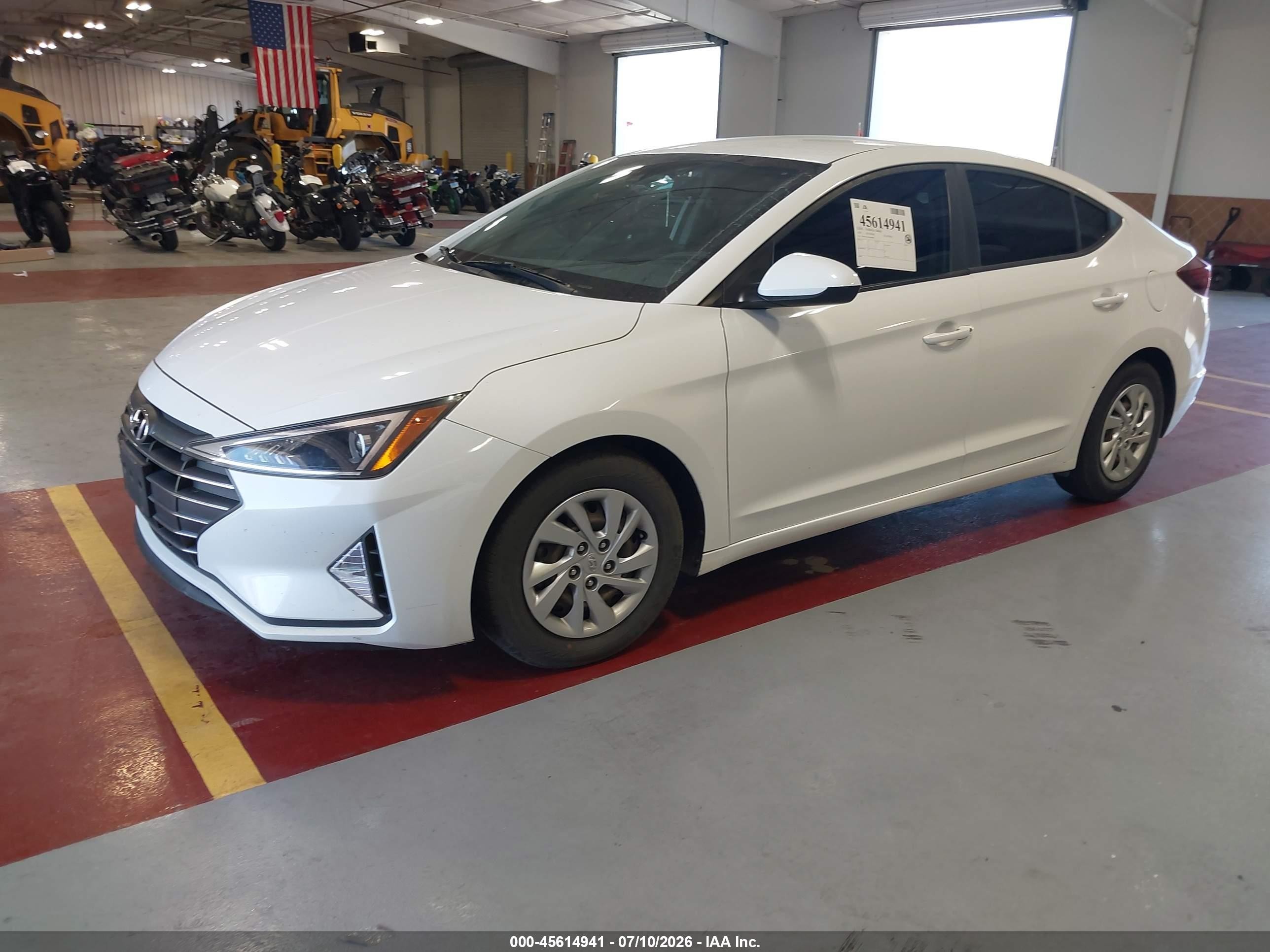 2020 Hyundai Elantra Se Белый vin: 5NPD74LF8LH608845