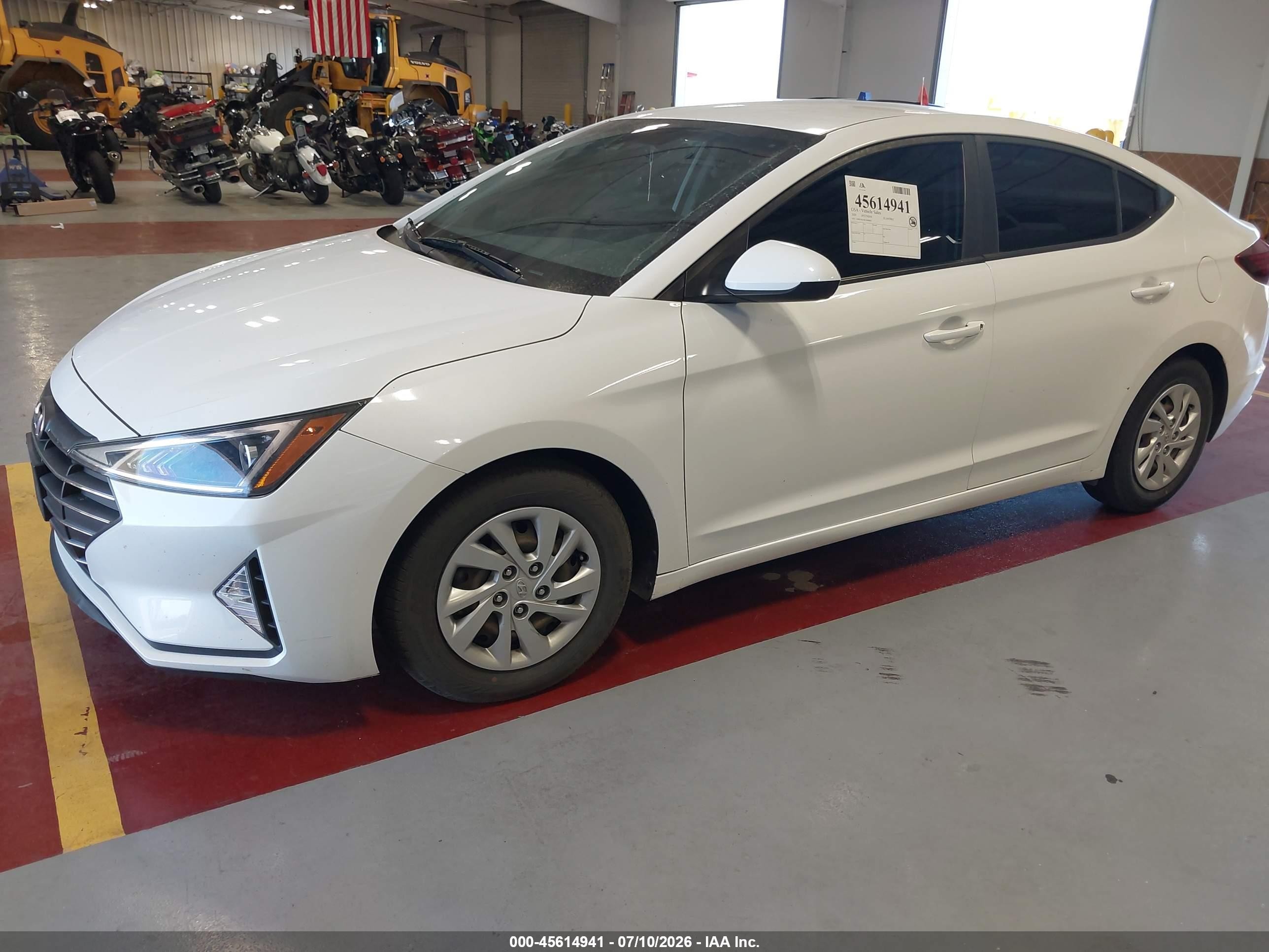 2020 Hyundai Elantra Se Белый vin: 5NPD74LF8LH608845