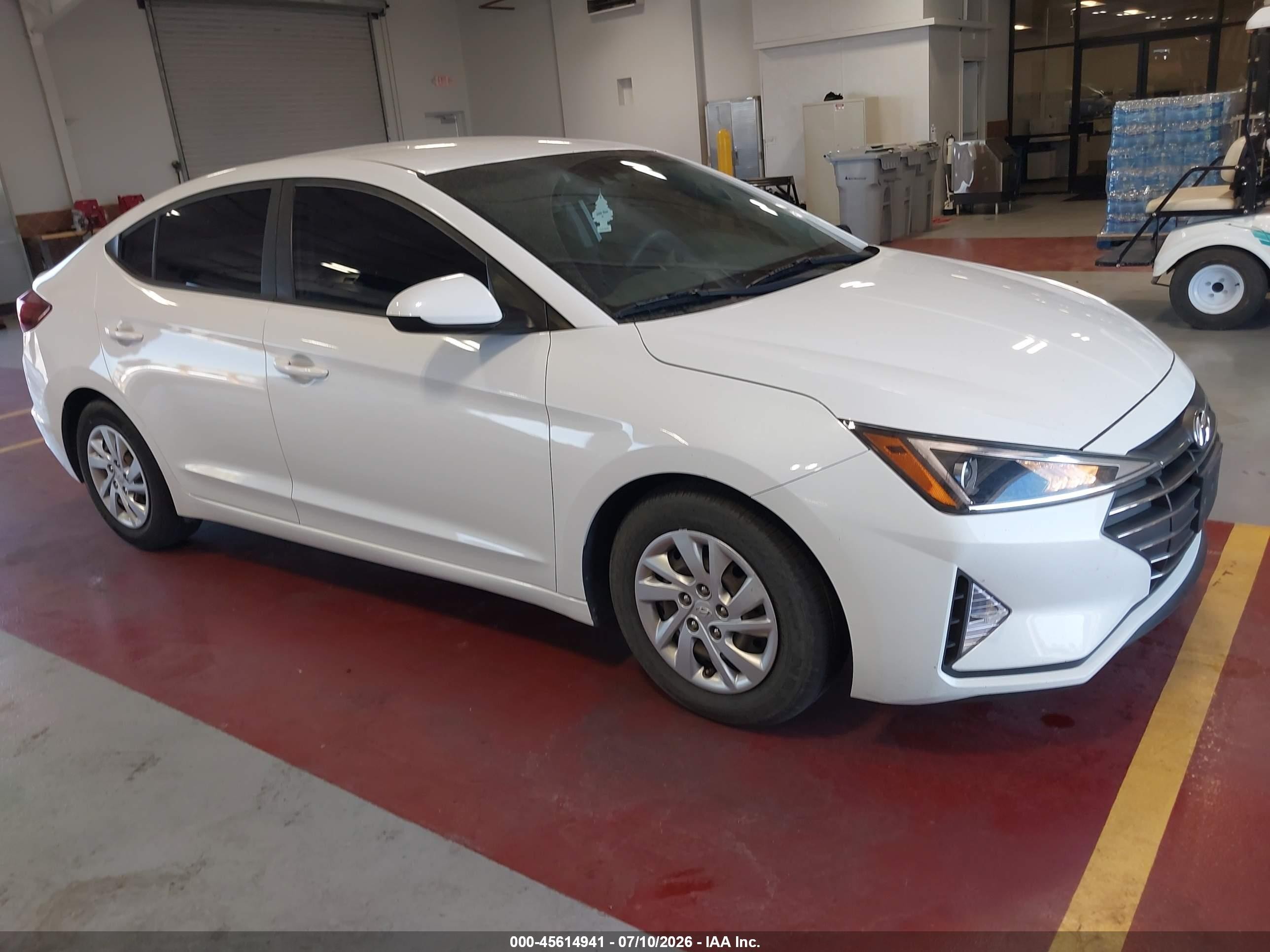2020 Hyundai Elantra Se Белый vin: 5NPD74LF8LH608845