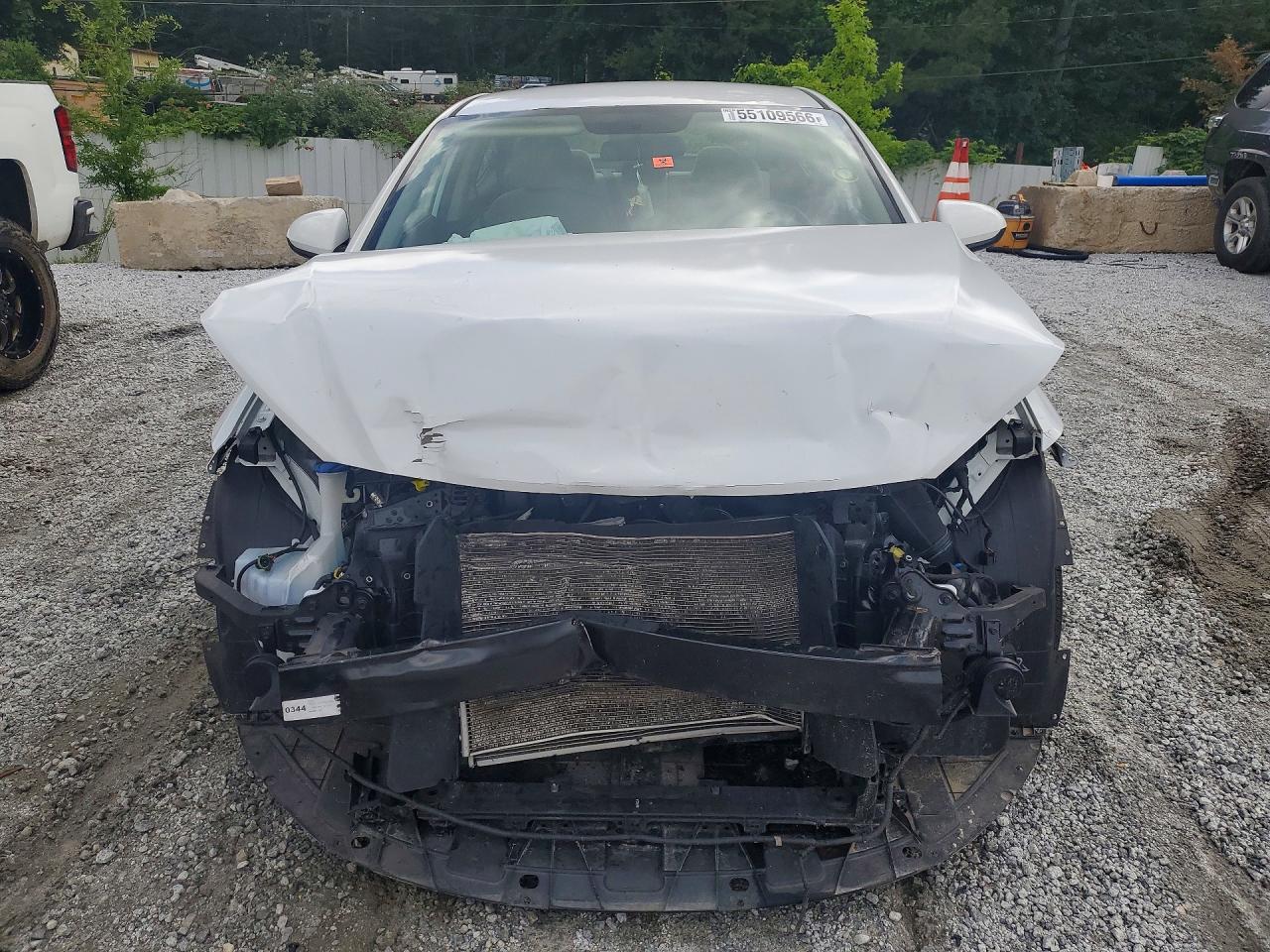 2018 Hyundai Elantra Se White vin: 5NPD74LF9JH258039
