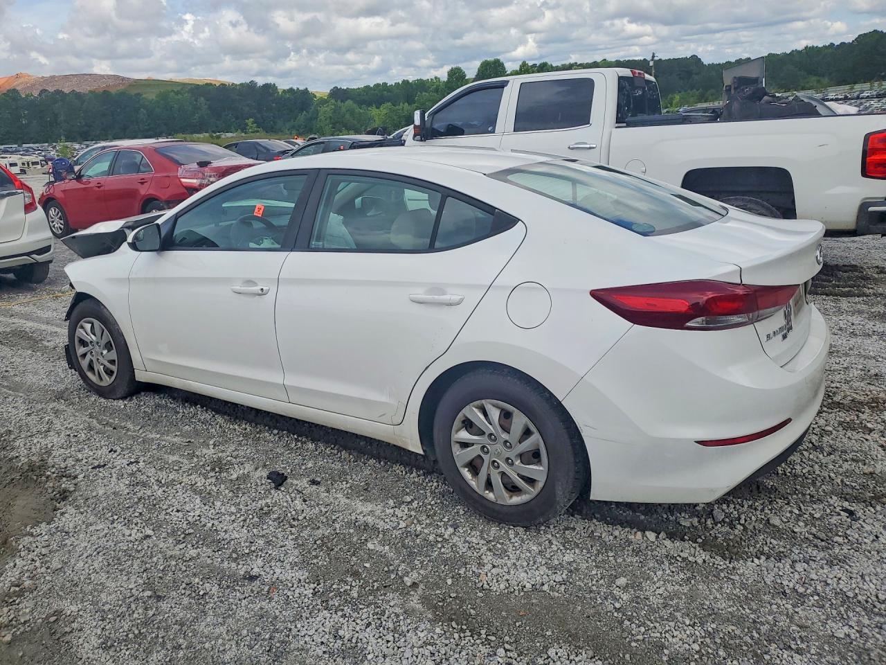 2018 Hyundai Elantra Se White vin: 5NPD74LF9JH258039