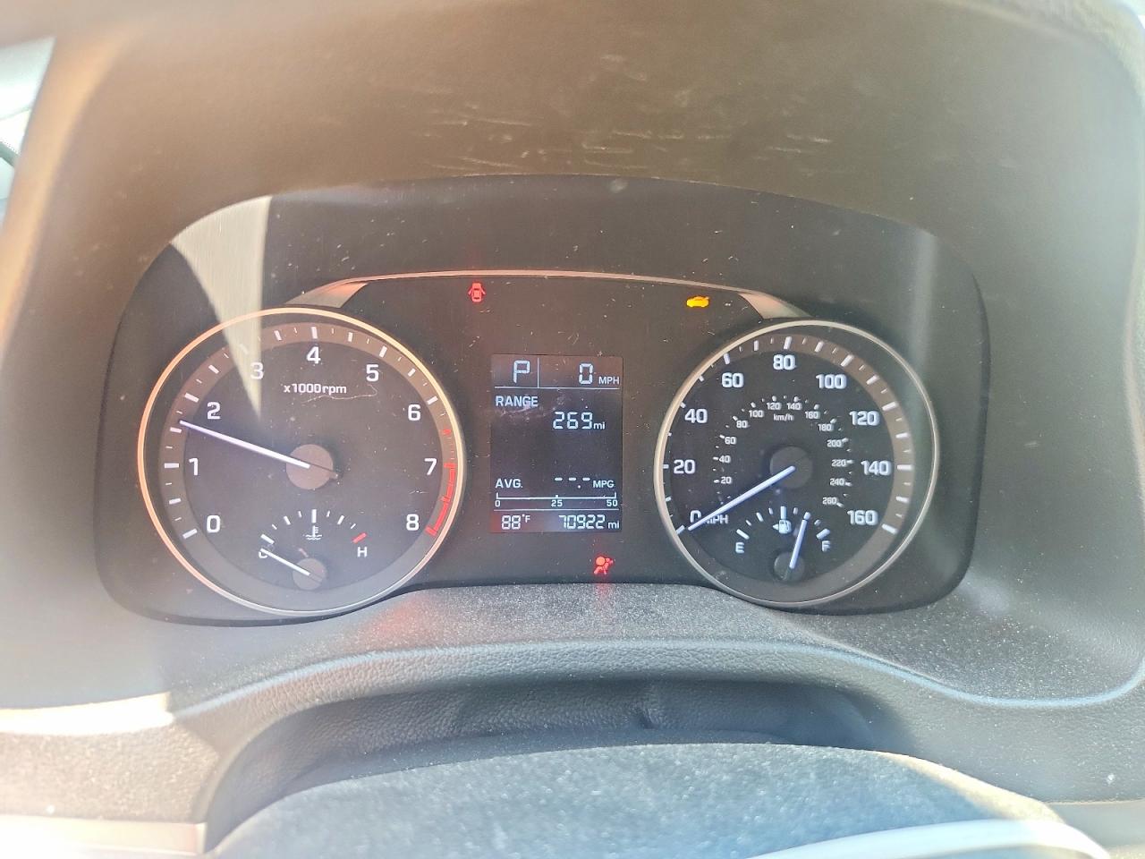 2018 Hyundai Elantra Se Black vin: 5NPD74LF9JH290750