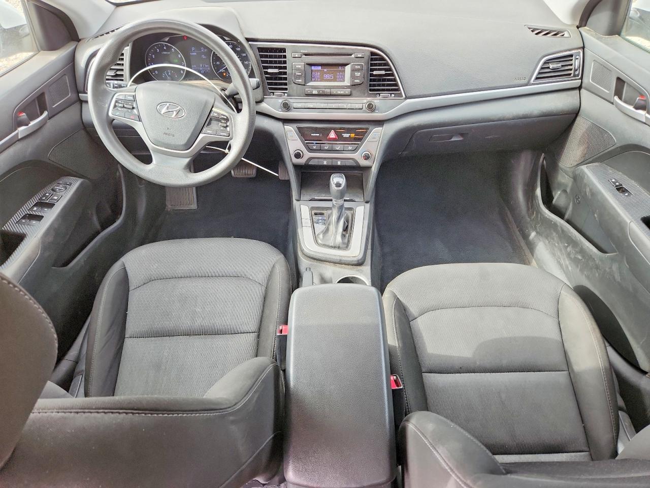 2018 Hyundai Elantra Se White vin: 5NPD74LF9JH354401