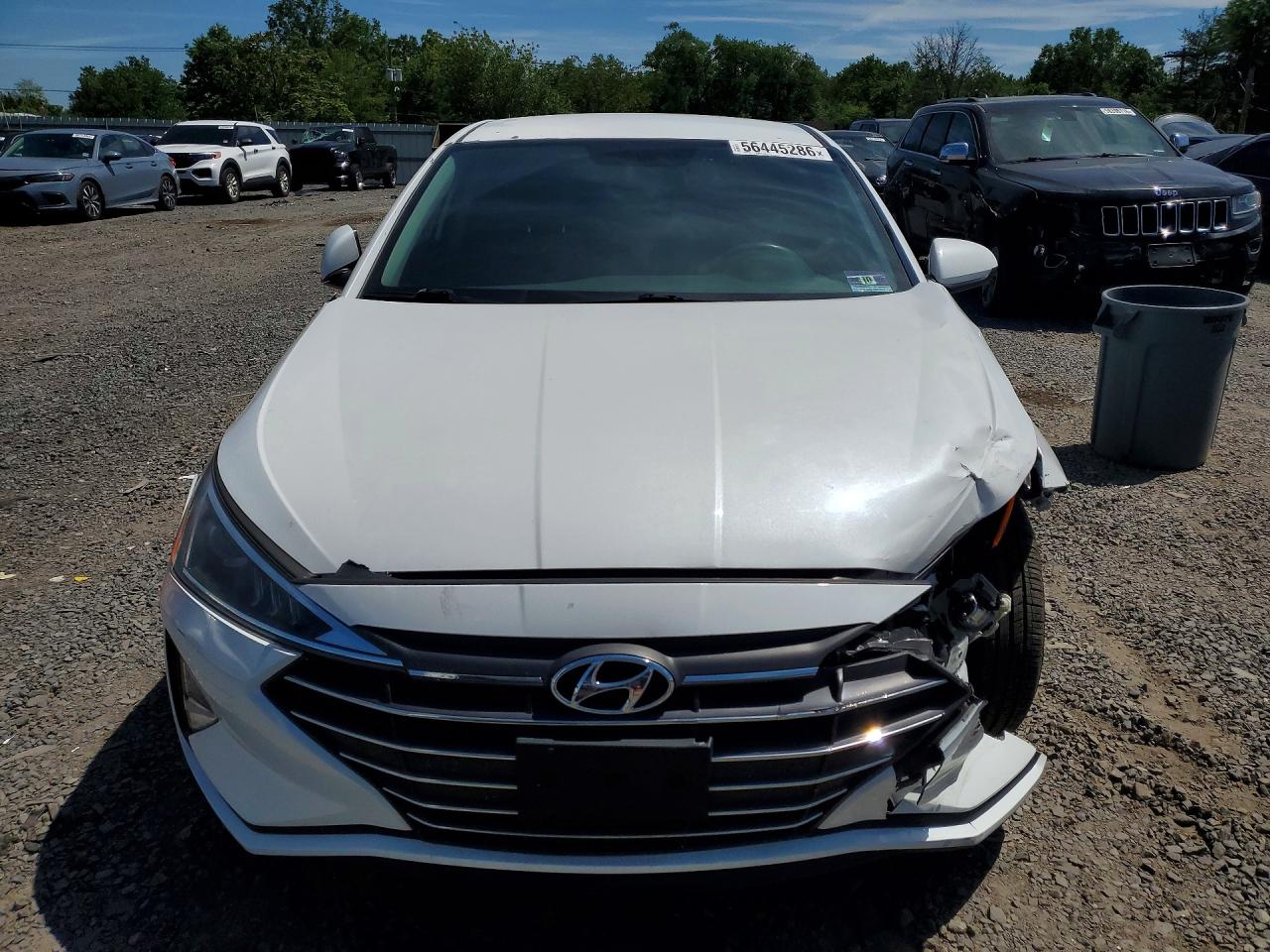 2019 Hyundai Elantra Se White vin: 5NPD74LF9KH407034