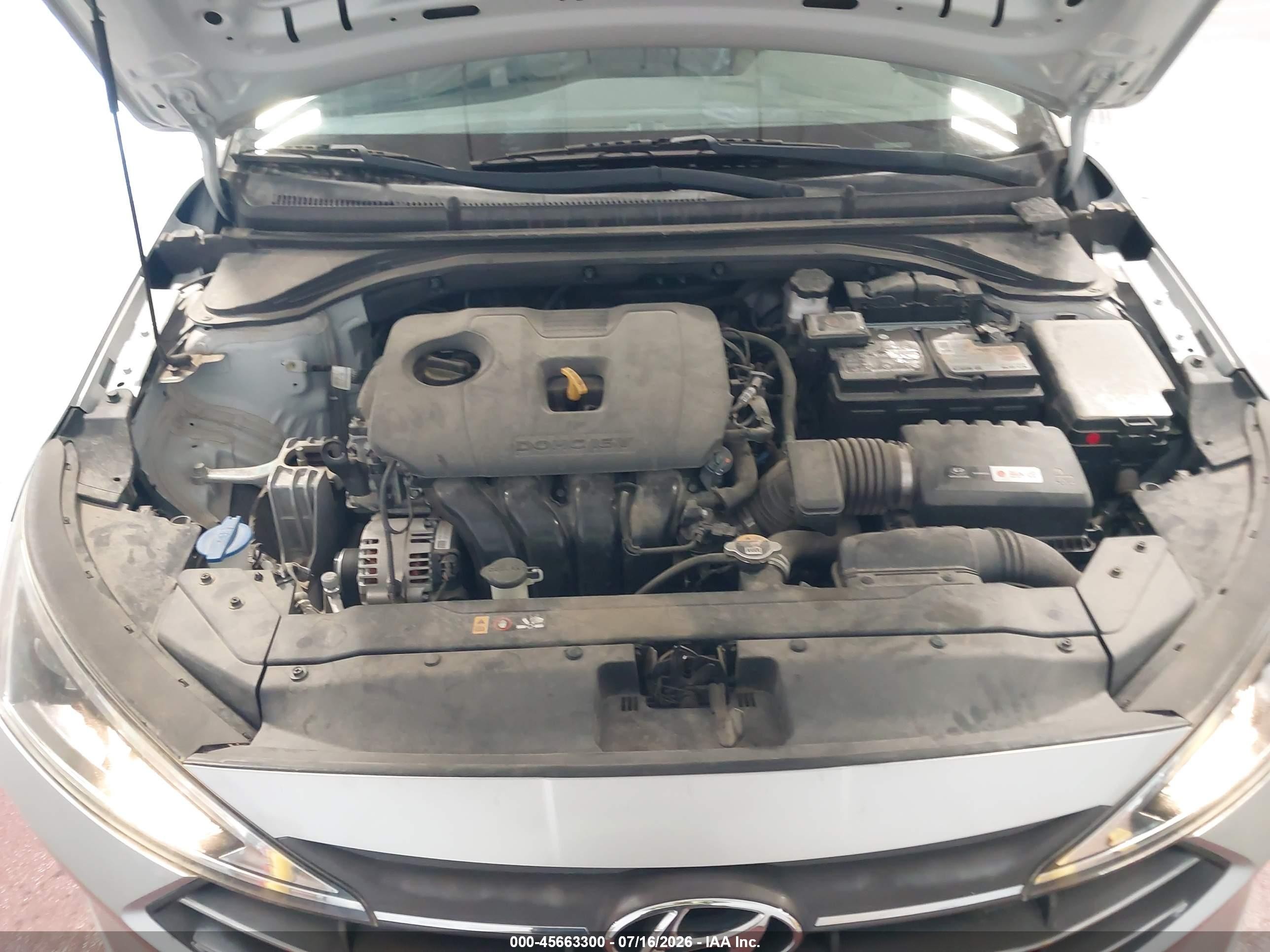 2019 Hyundai Elantra Se Серебряный vin: 5NPD74LF9KH487595