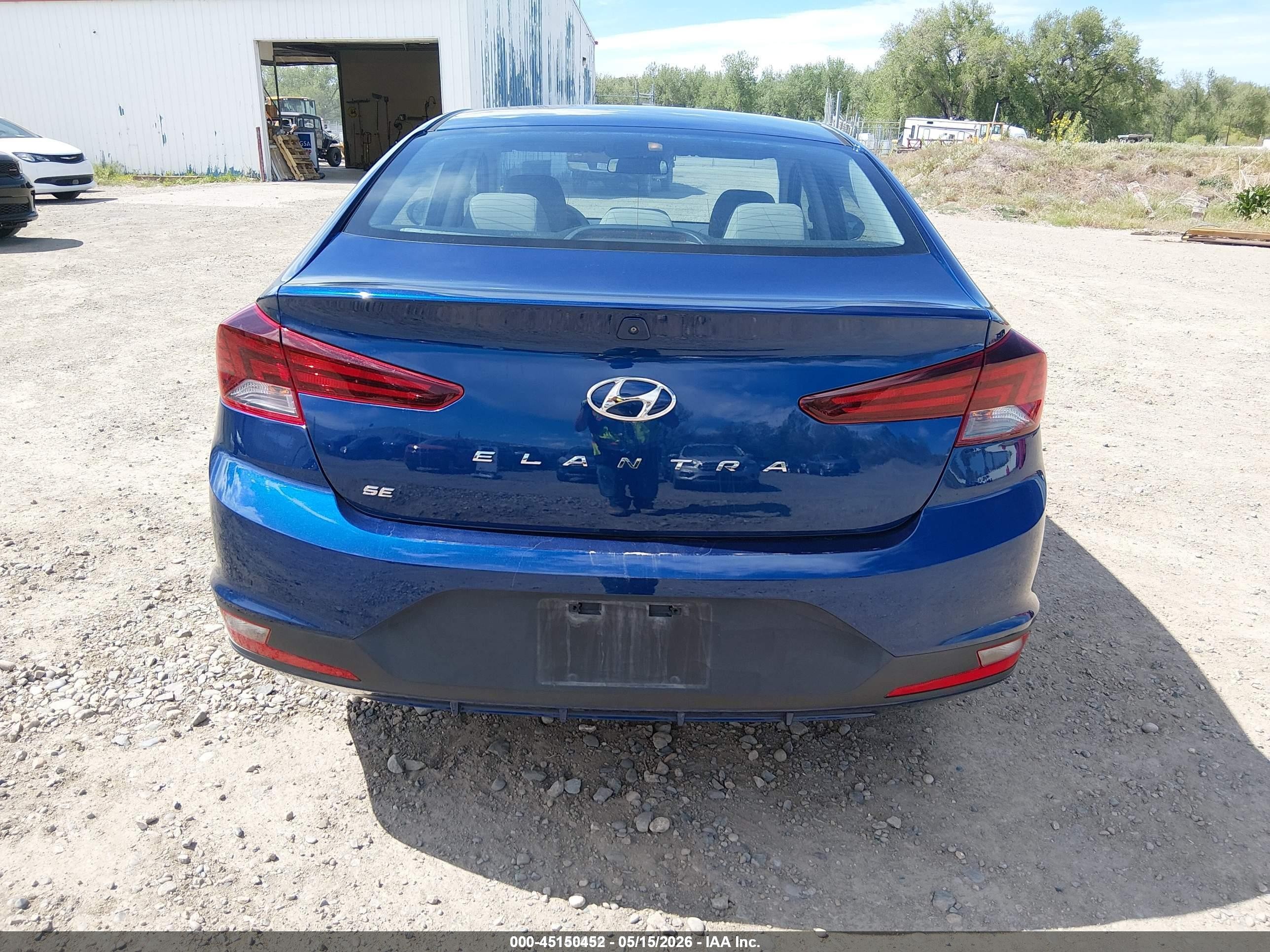 2020 Hyundai Elantra Se Blue vin: 5NPD74LF9LH600916