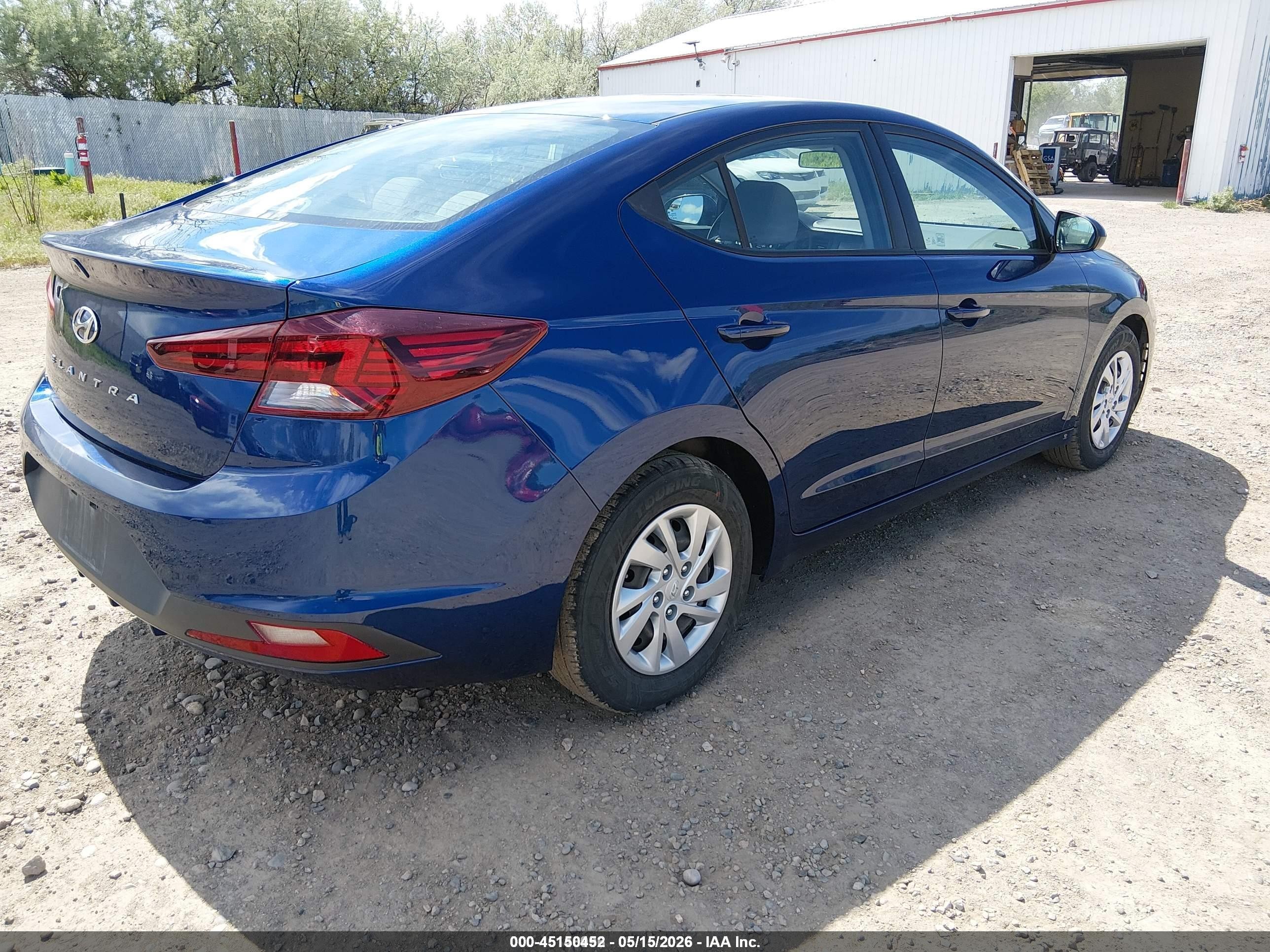 2020 Hyundai Elantra Se Blue vin: 5NPD74LF9LH600916