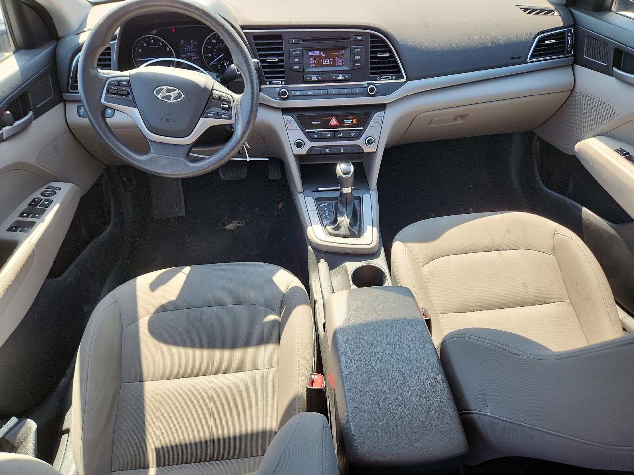 2017 Hyundai Elantra Se Silver vin: 5NPD74LFXHH113280