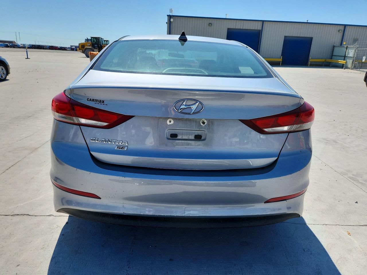 2017 Hyundai Elantra Se Silver vin: 5NPD74LFXHH113280