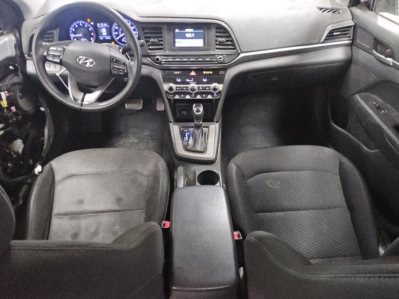 2020 Hyundai Elantra Se Серебряный vin: 5NPD74LFXLH498929 Damage: Left Front Door Panel, Missing, Replacement Required