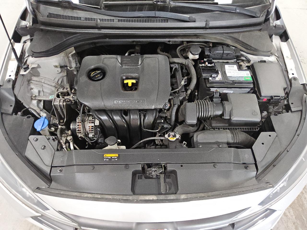 2020 Hyundai Elantra Se Серебряный vin: 5NPD74LFXLH498929 Damage: Battery, Inoperable, Repair Required