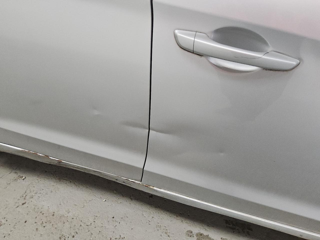 2020 Hyundai Elantra Se Серебряный vin: 5NPD74LFXLH498929 Damage: Right Rocker Panel, Severe Damage, Replacement Required
