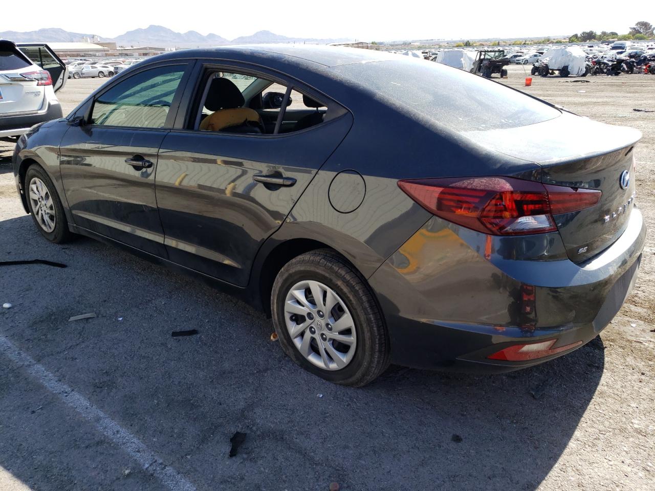 2020 Hyundai Elantra Se Gray vin: 5NPD74LFXLH605803