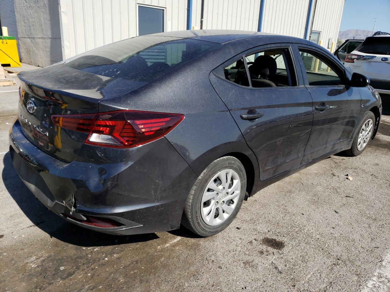 2020 Hyundai Elantra Se Gray vin: 5NPD74LFXLH605803