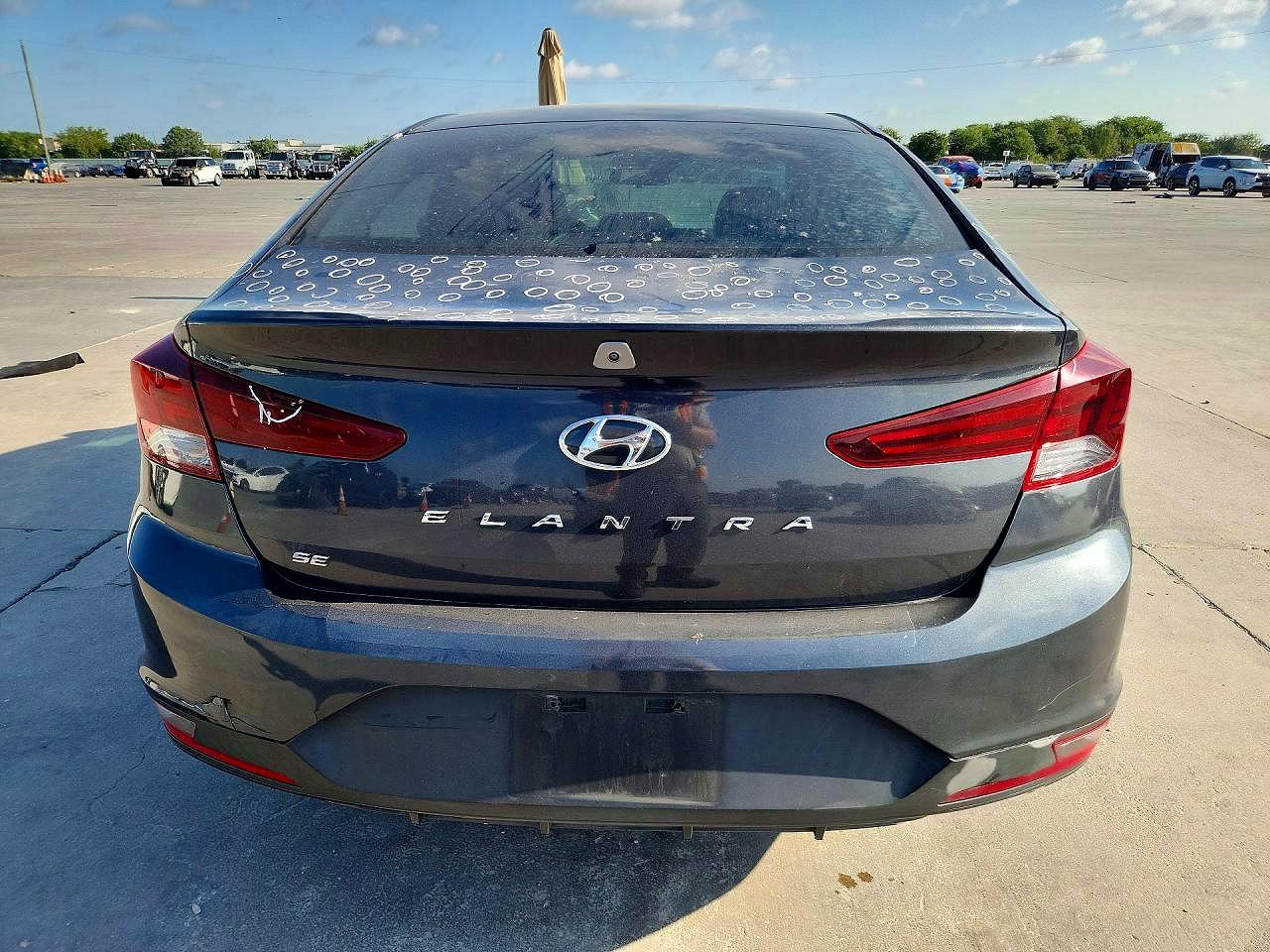 2020 Hyundai Elantra Se Gray vin: 5NPD74LFXLH605803