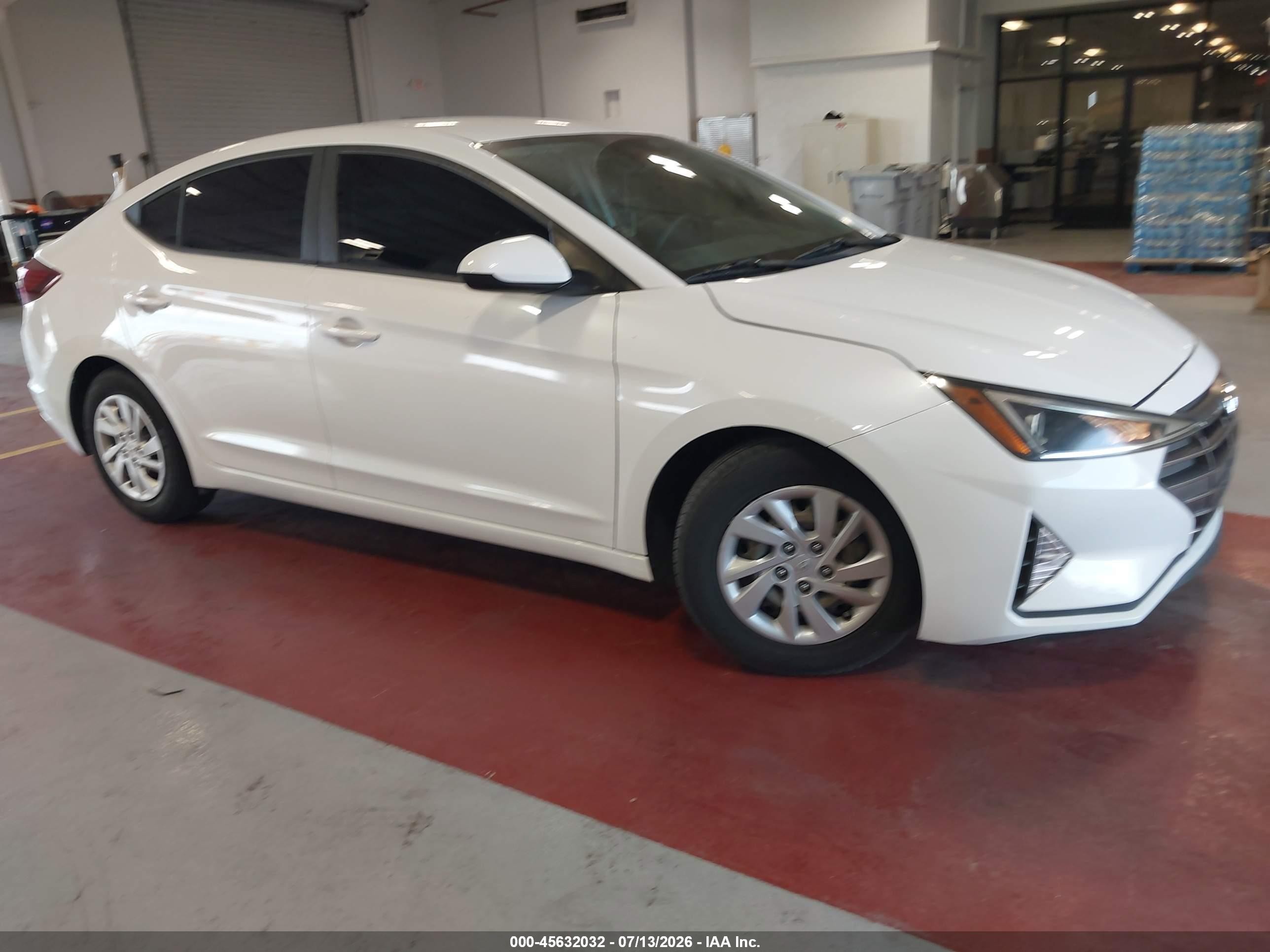 2020 Hyundai Elantra Se Белый vin: 5NPD74LFXLH612864
