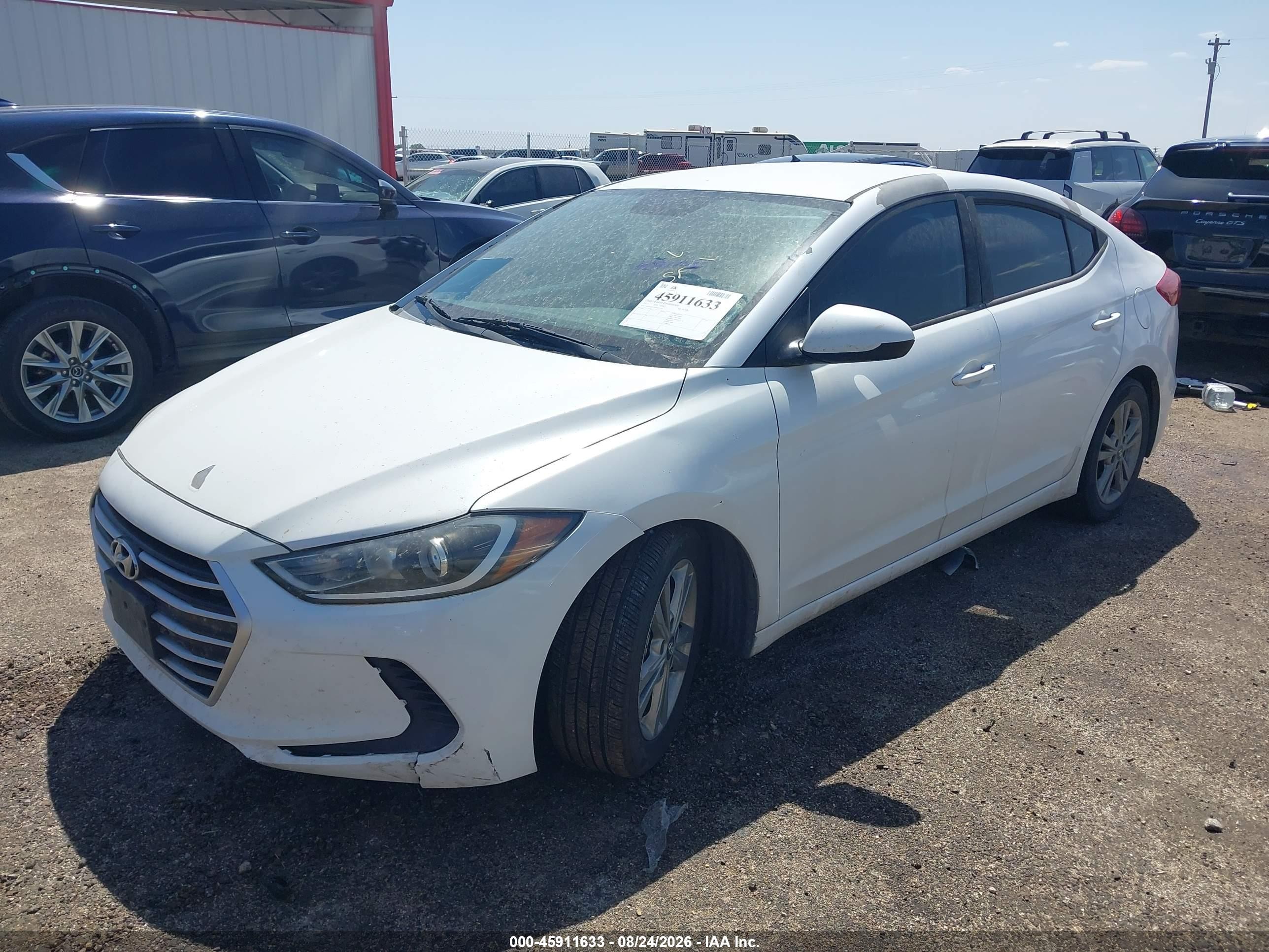 2017 Hyundai Elantra Se White vin: 5NPD84LF0HH007238