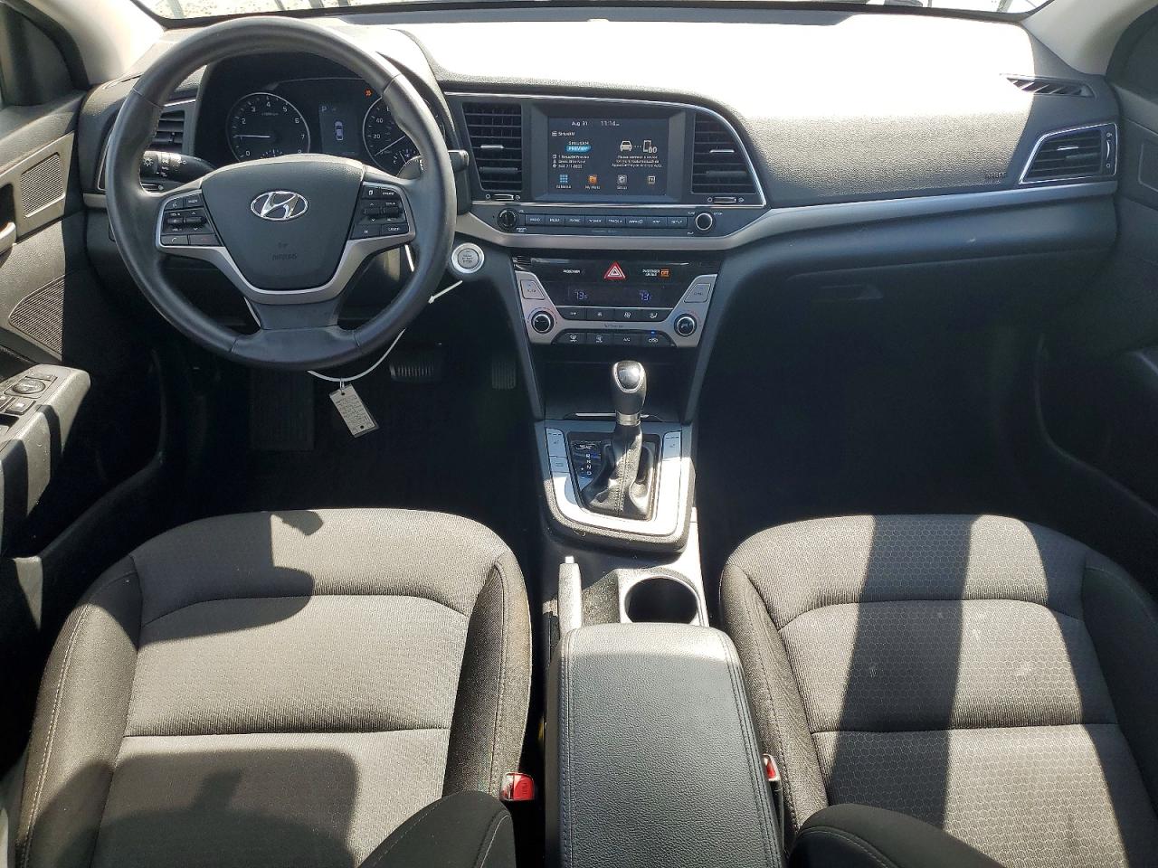 2017 Hyundai Elantra Value Edition White vin: 5NPD84LF0HH202708