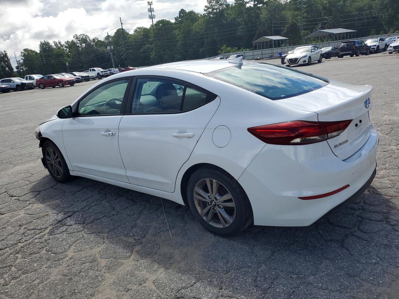2017 Hyundai Elantra Value Edition White vin: 5NPD84LF0HH202708