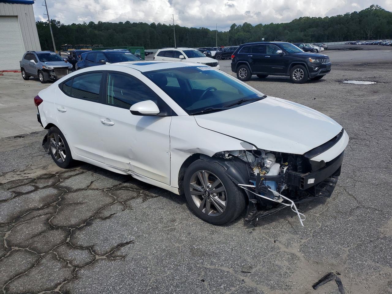2017 Hyundai Elantra Value Edition White vin: 5NPD84LF0HH202708