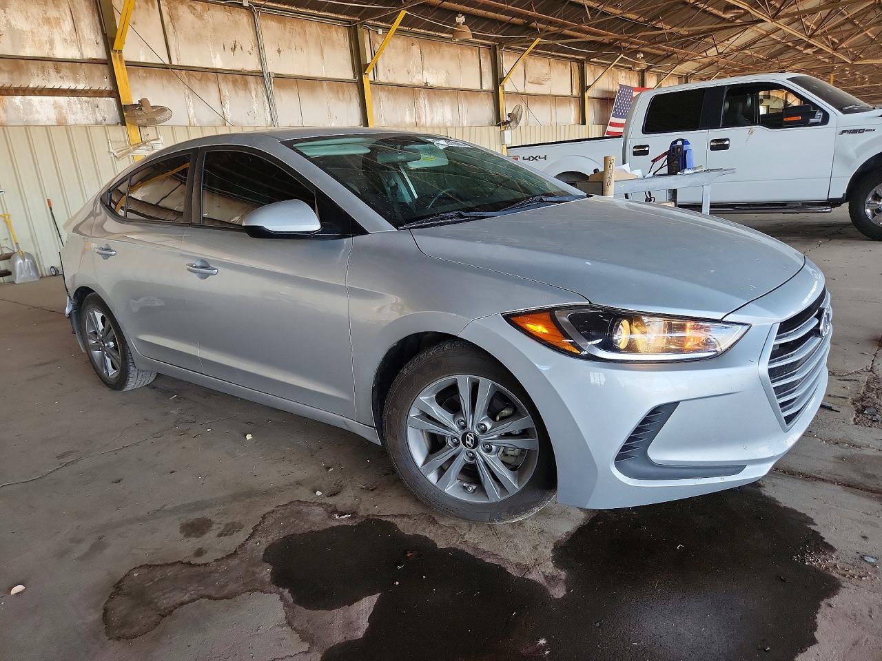 2018 Hyundai Elantra Sel Silver vin: 5NPD84LF0JH259691