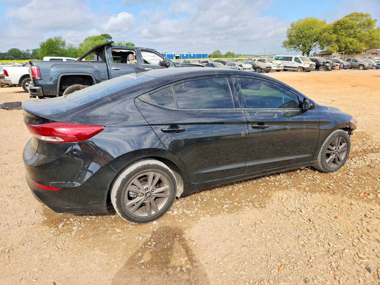 2018 Hyundai Elantra Sel Black vin: 5NPD84LF0JH321316