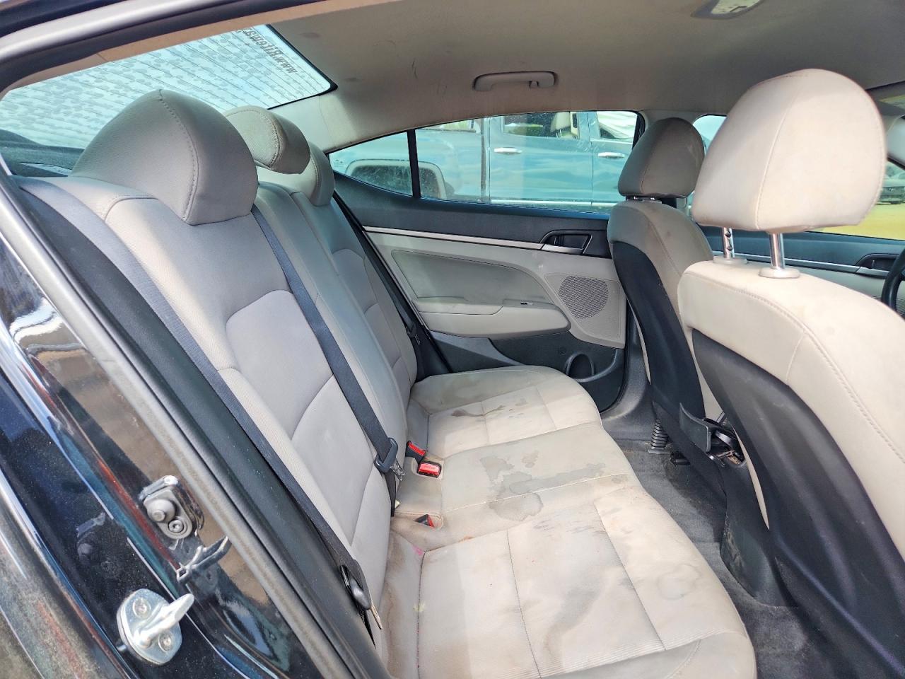 2018 Hyundai Elantra Sel Black vin: 5NPD84LF0JH321316