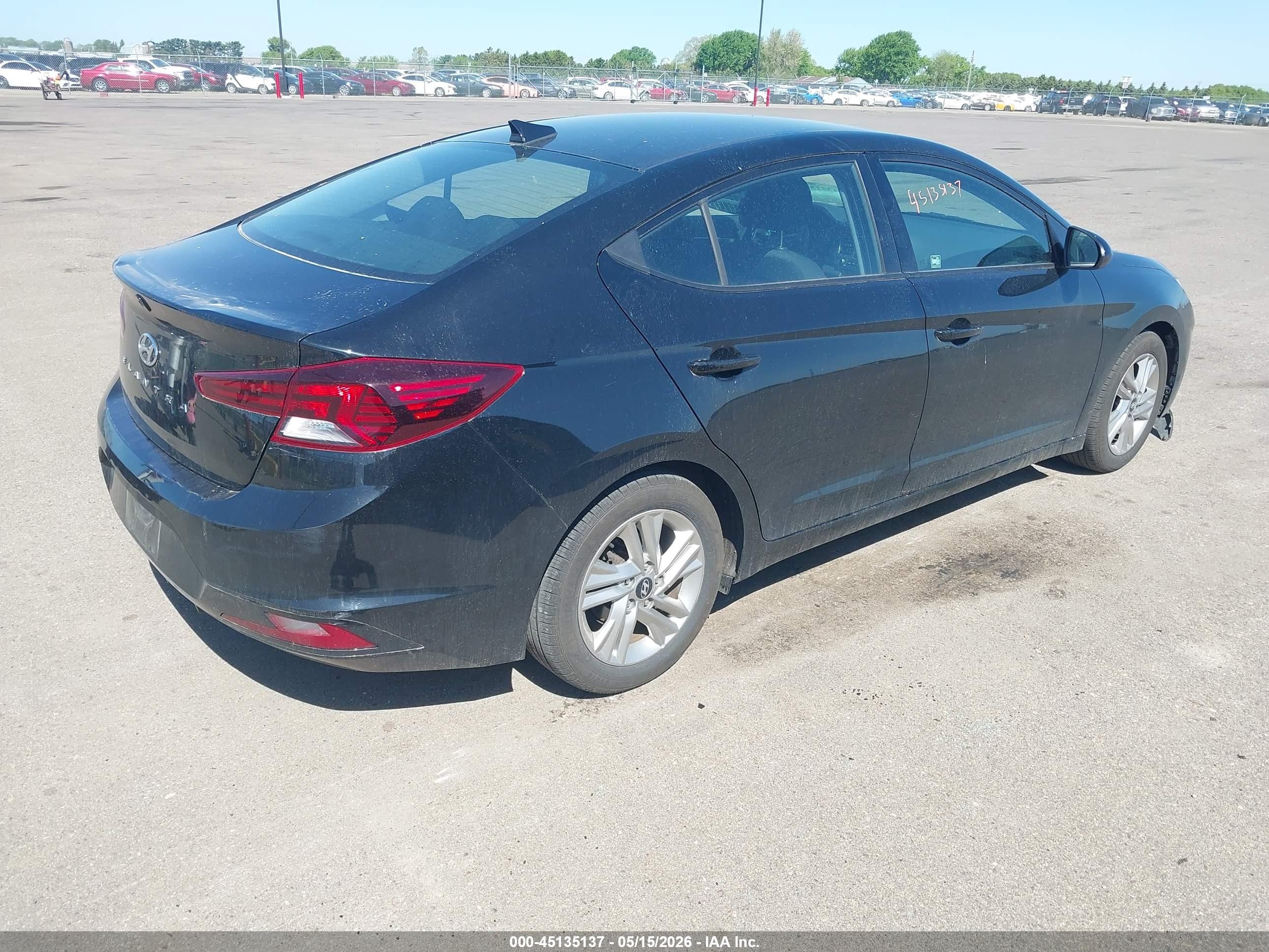 2019 Hyundai Elantra Sel Black vin: 5NPD84LF0KH437892