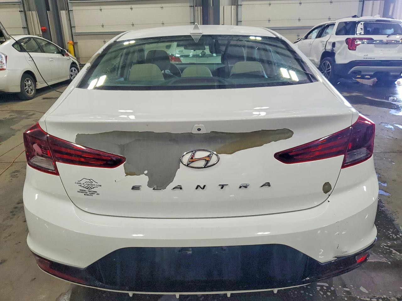 2019 Hyundai Elantra Sel White vin: 5NPD84LF0KH467913