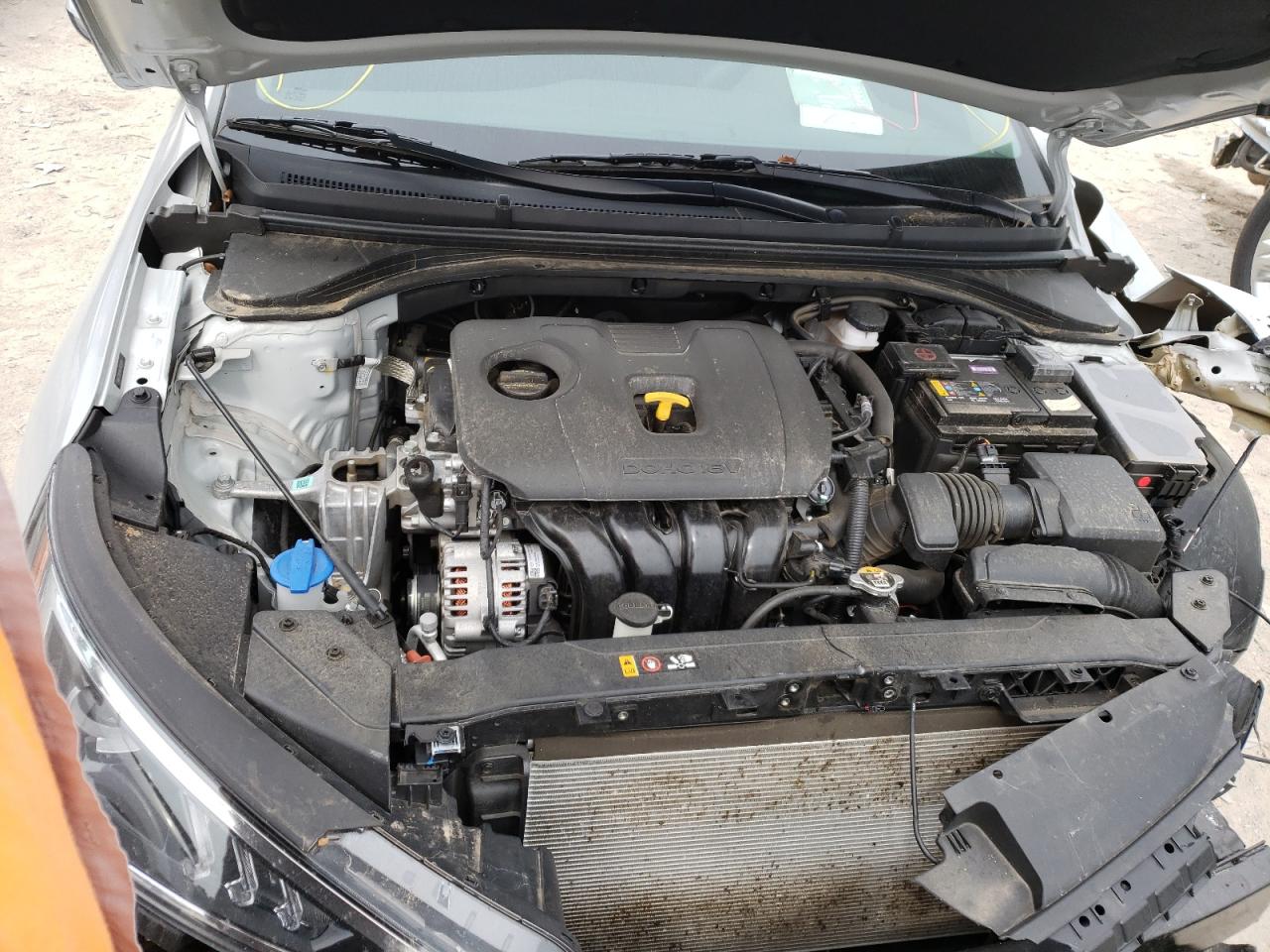 2020 Hyundai Elantra Sel Silver vin: 5NPD84LF0LH519994
