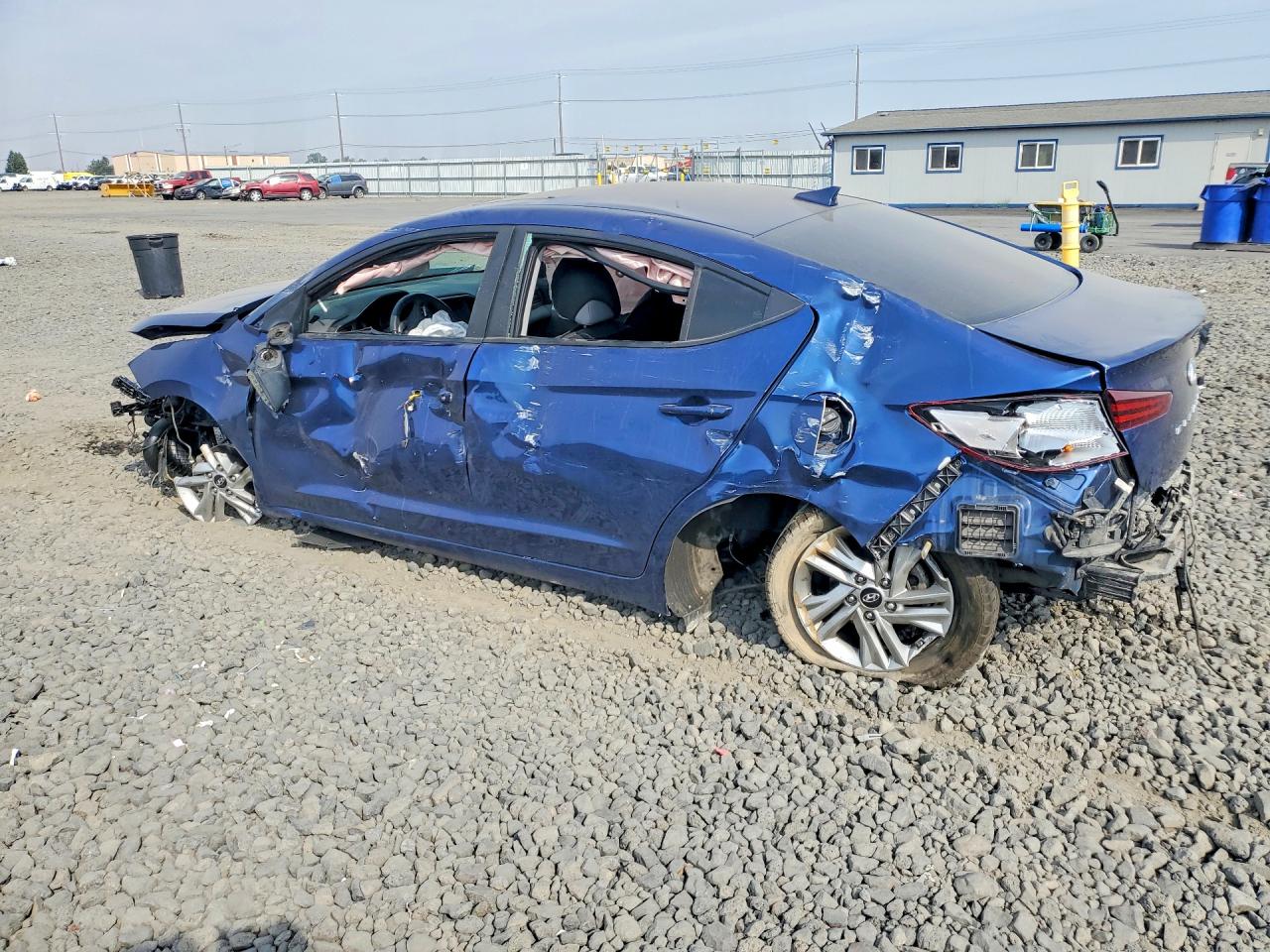 2020 Hyundai Elantra Value Edition Blue vin: 5NPD84LF0LH592587