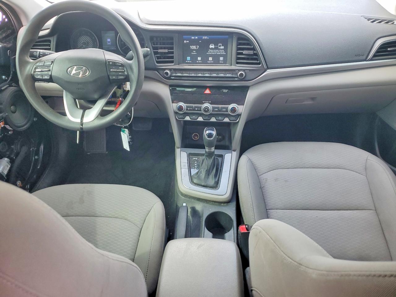 2020 Hyundai Elantra Sel Gray vin: 5NPD84LF0LH611882