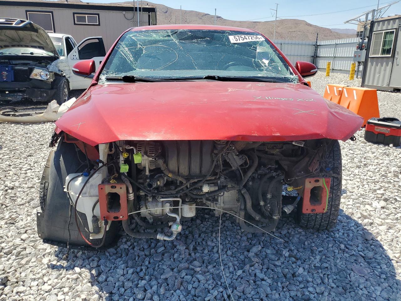 2018 Hyundai Elantra Limited Red vin: 5NPD84LF1JH217594