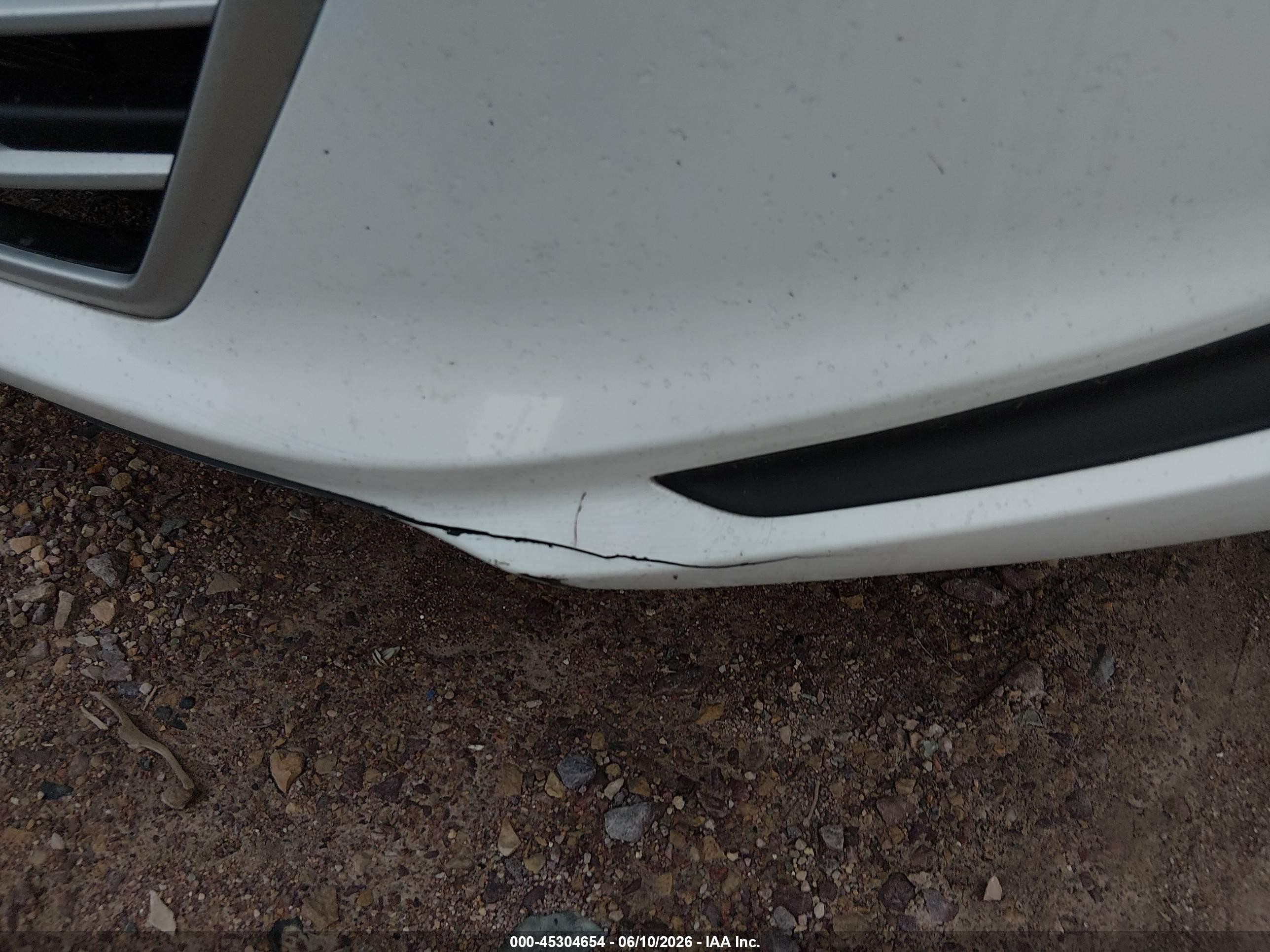 2018 Hyundai Elantra Sel Белый vin: 5NPD84LF1JH390659
