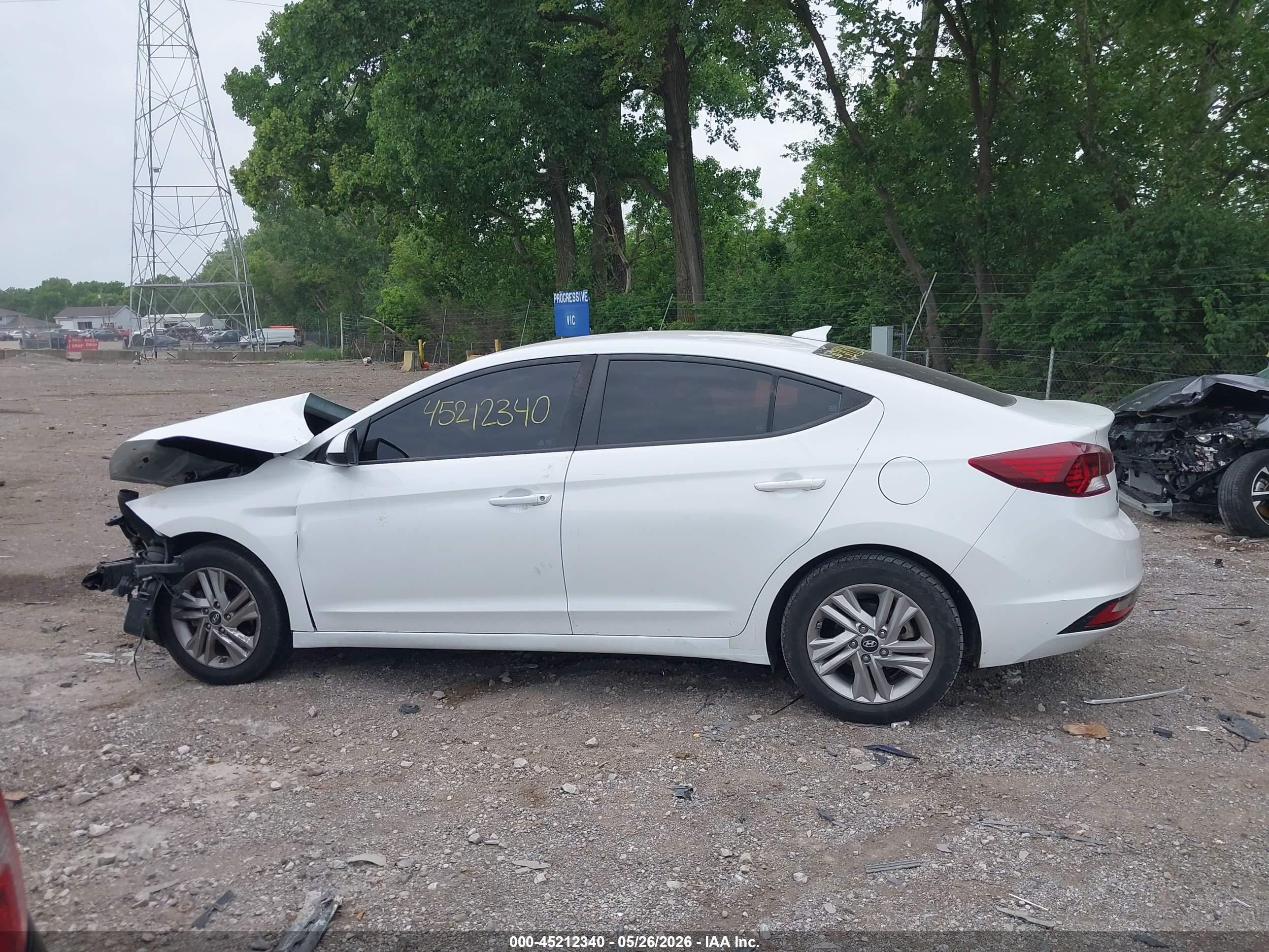 2020 Hyundai Elantra Sel White vin: 5NPD84LF1LH538103