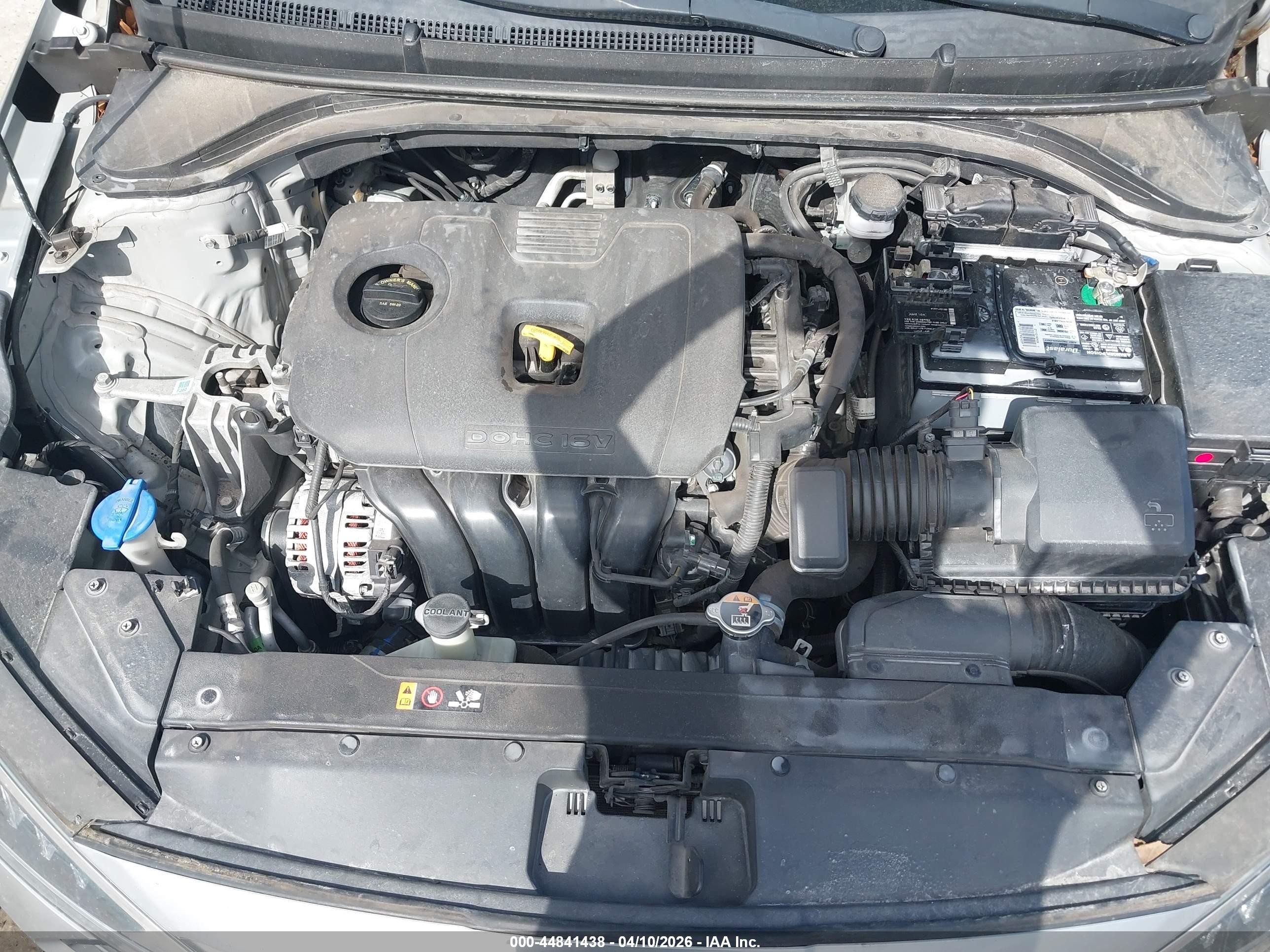 2020 Hyundai Elantra Sel Серебряный vin: 5NPD84LF1LH570369