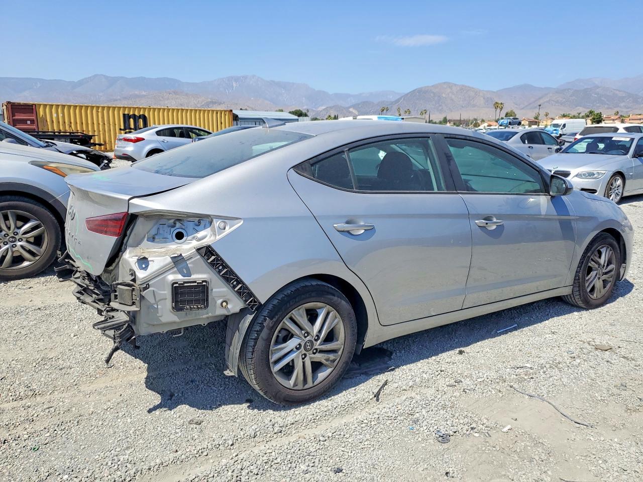 2020 Hyundai Elantra Value Edition Silver vin: 5NPD84LF1LH585955