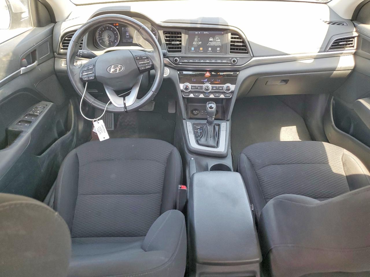 2020 Hyundai Elantra Value Edition Silver vin: 5NPD84LF1LH585955