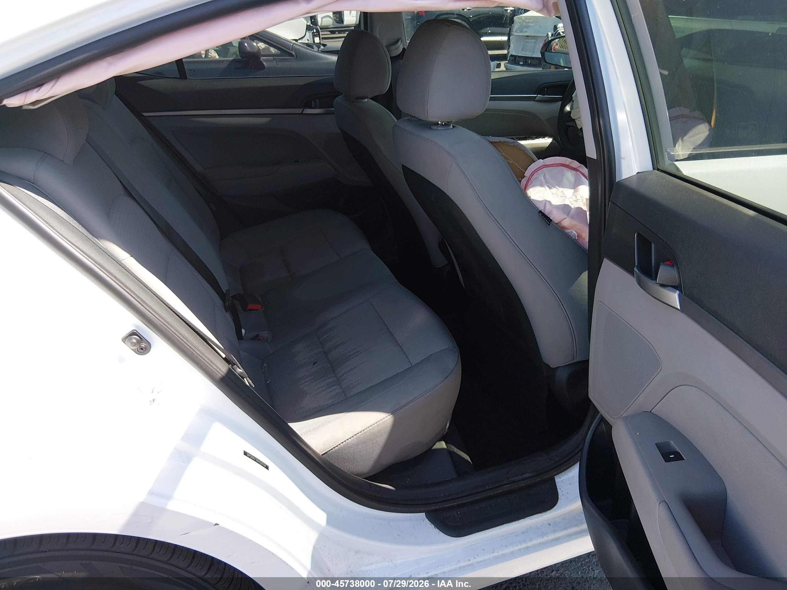 2017 Hyundai Elantra Se White vin: 5NPD84LF2HH028768