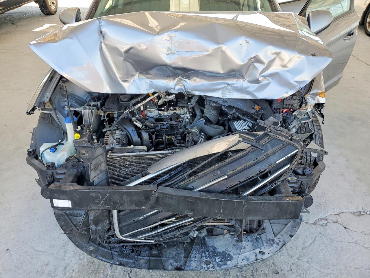 2017 Hyundai Elantra Se Silver vin: 5NPD84LF2HH083561