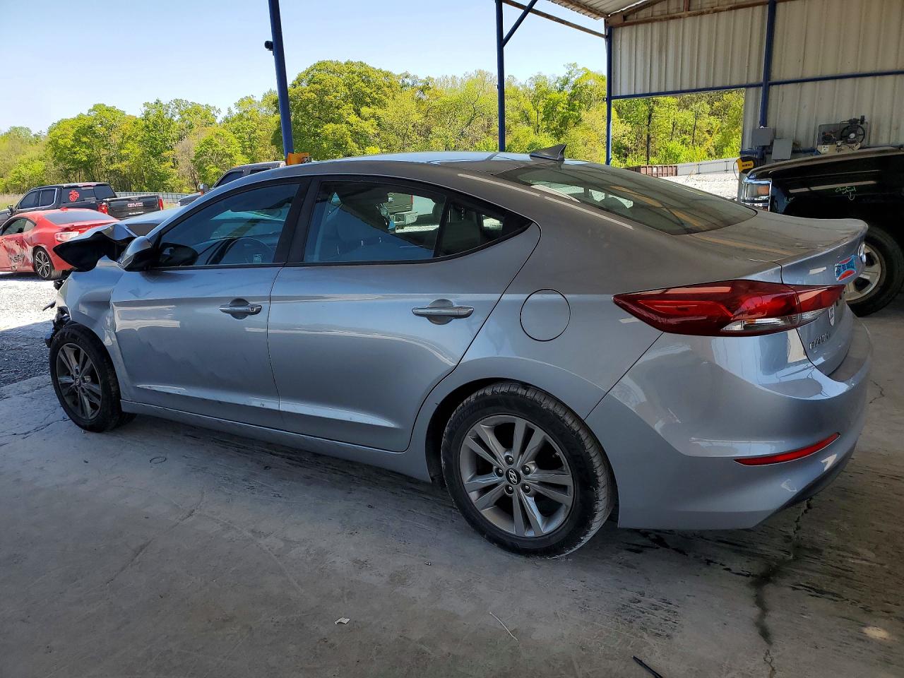 2017 Hyundai Elantra Se Silver vin: 5NPD84LF2HH083561