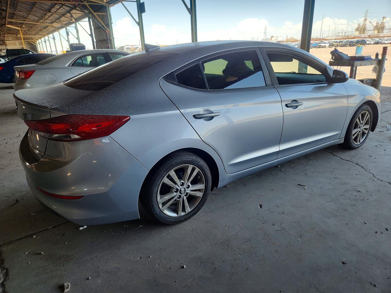2017 Hyundai Elantra Se Gray vin: 5NPD84LF2HH107776